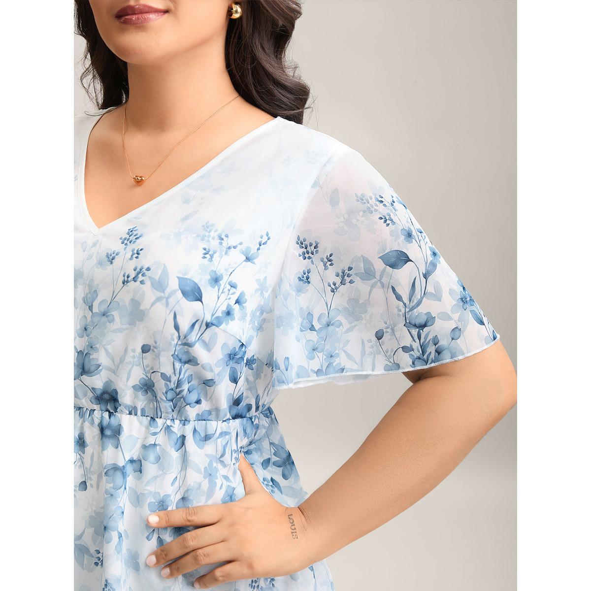 Plus Size Ivory Floral Print Waist-Tie Flared Shirt Women Short sleeve V-neck Everyday-Elegant Blouses BloomChic 12/L Product Image