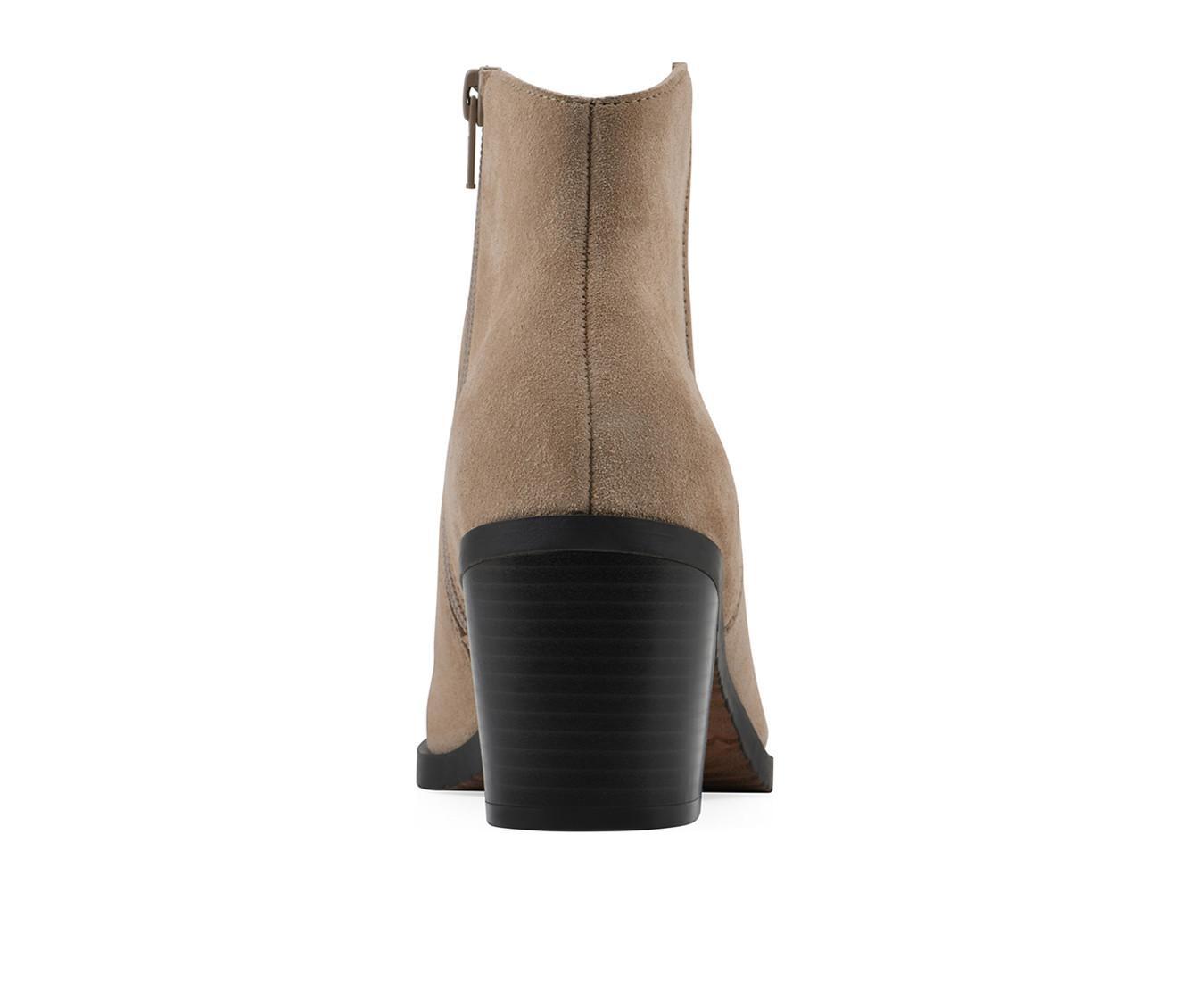 Women's White Mountain Tattle Booties Product Image