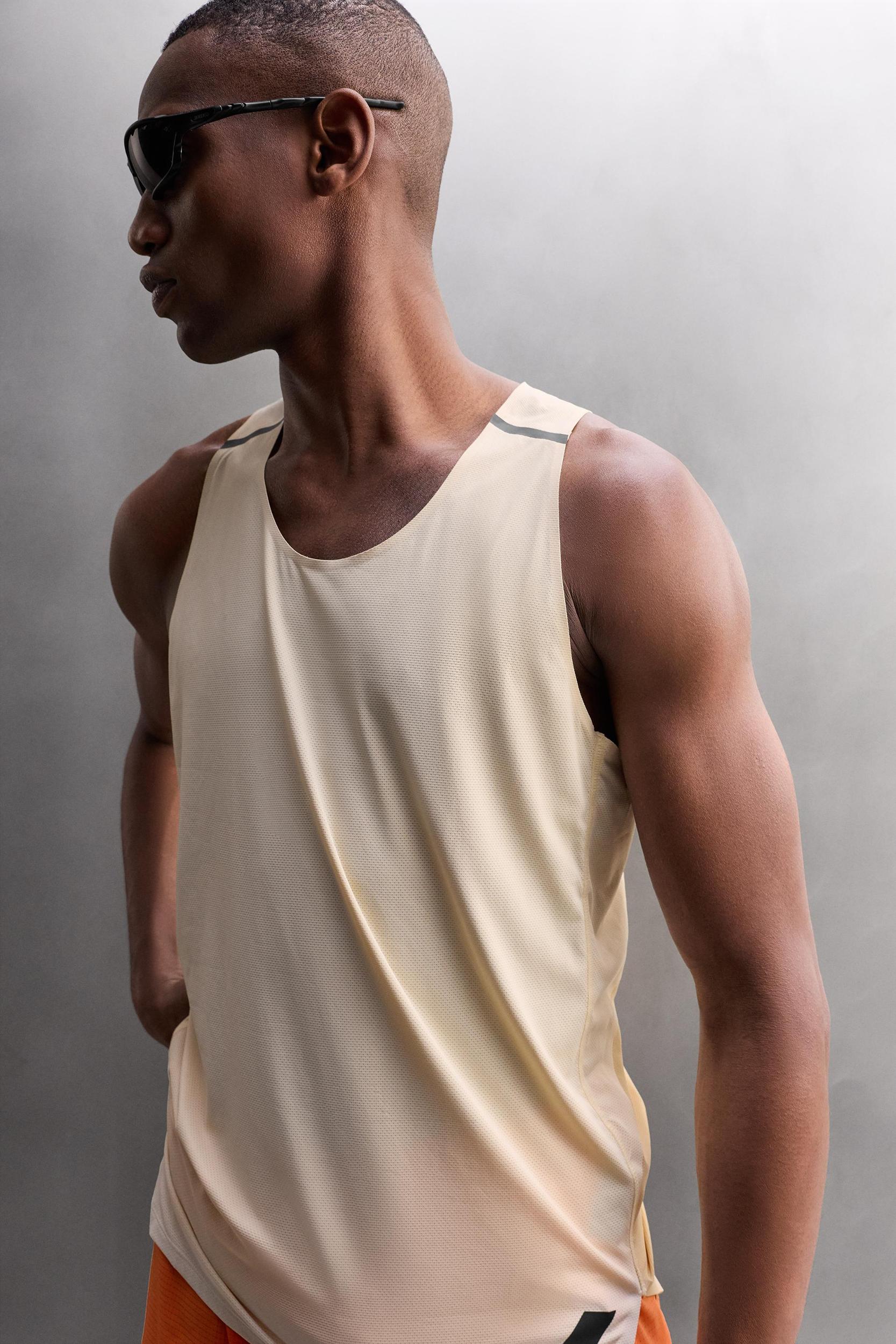 COLOR BLOCK TECHNICAL TANK TOP Product Image