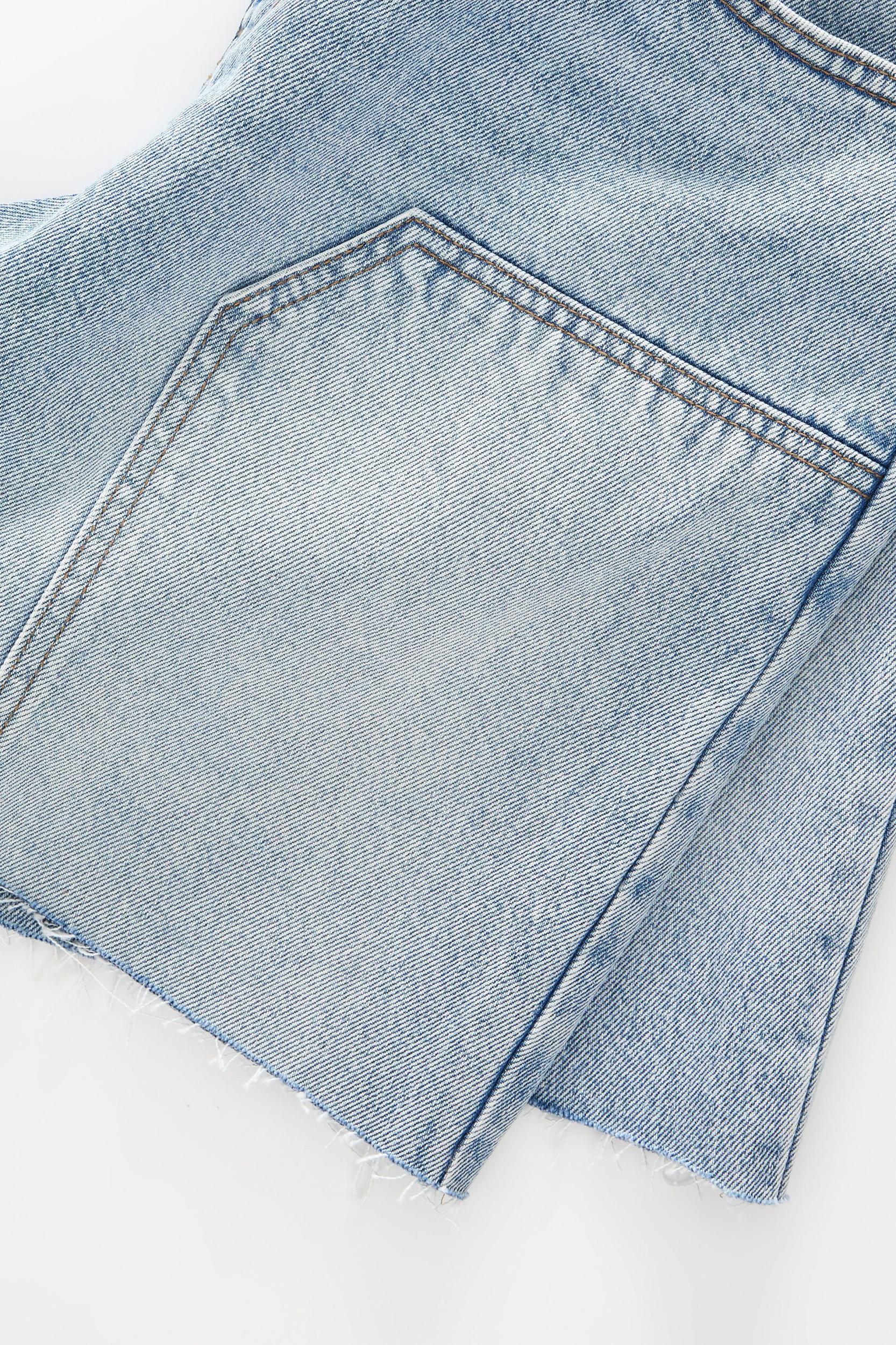 Relaxed Denim Short Product Image