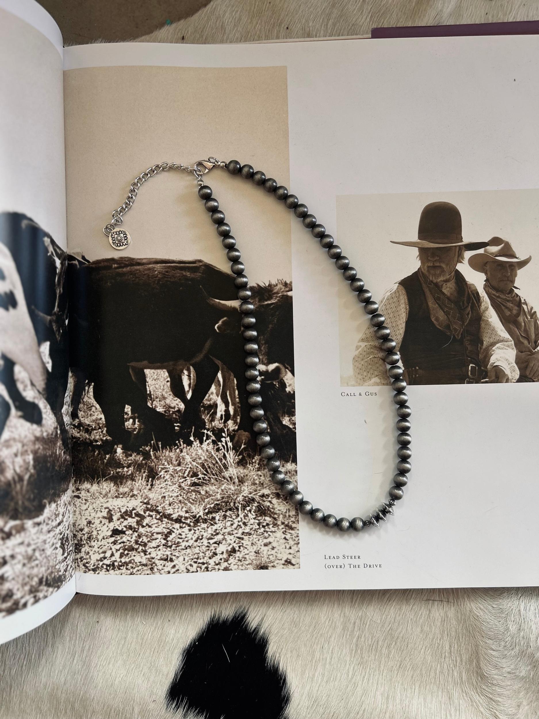 18" Mesa View Beaded Necklace Product Image