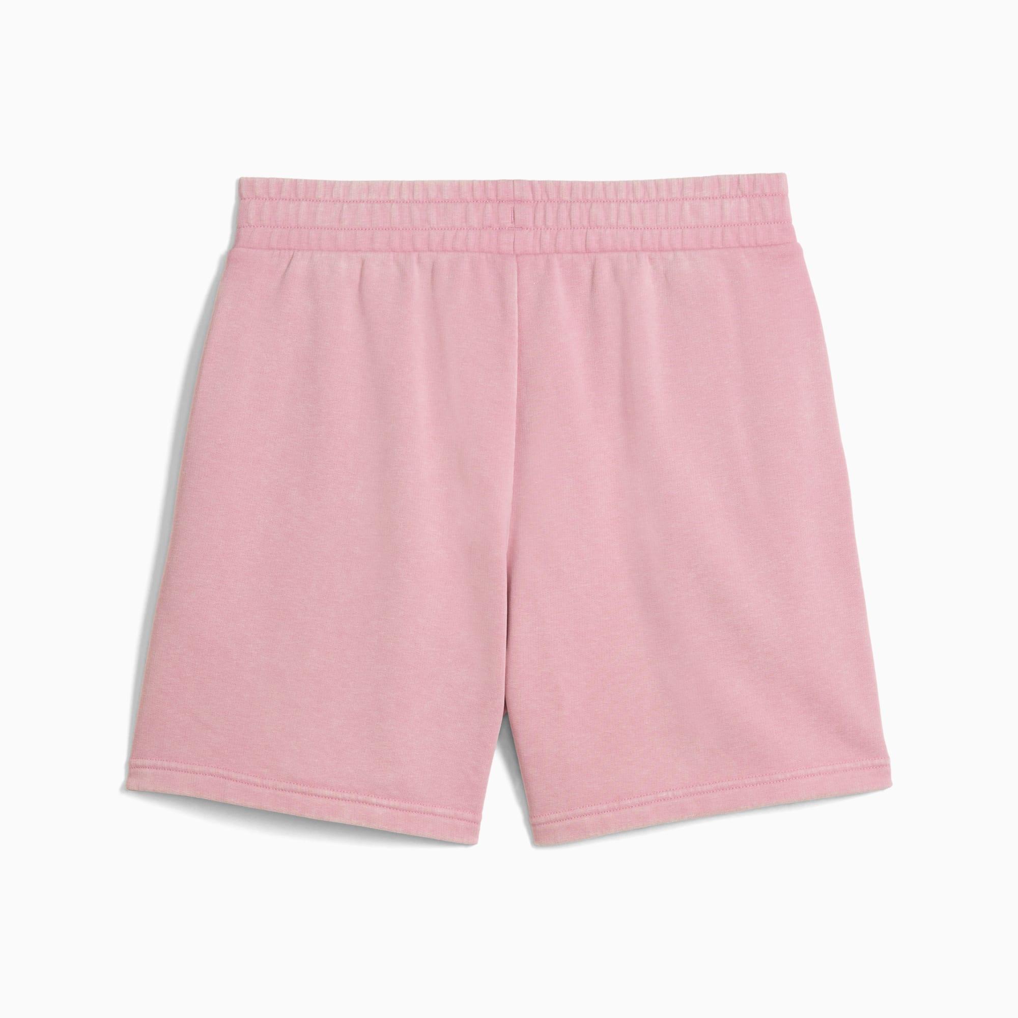 ESS ELEVATED Wash Shorts Women Product Image