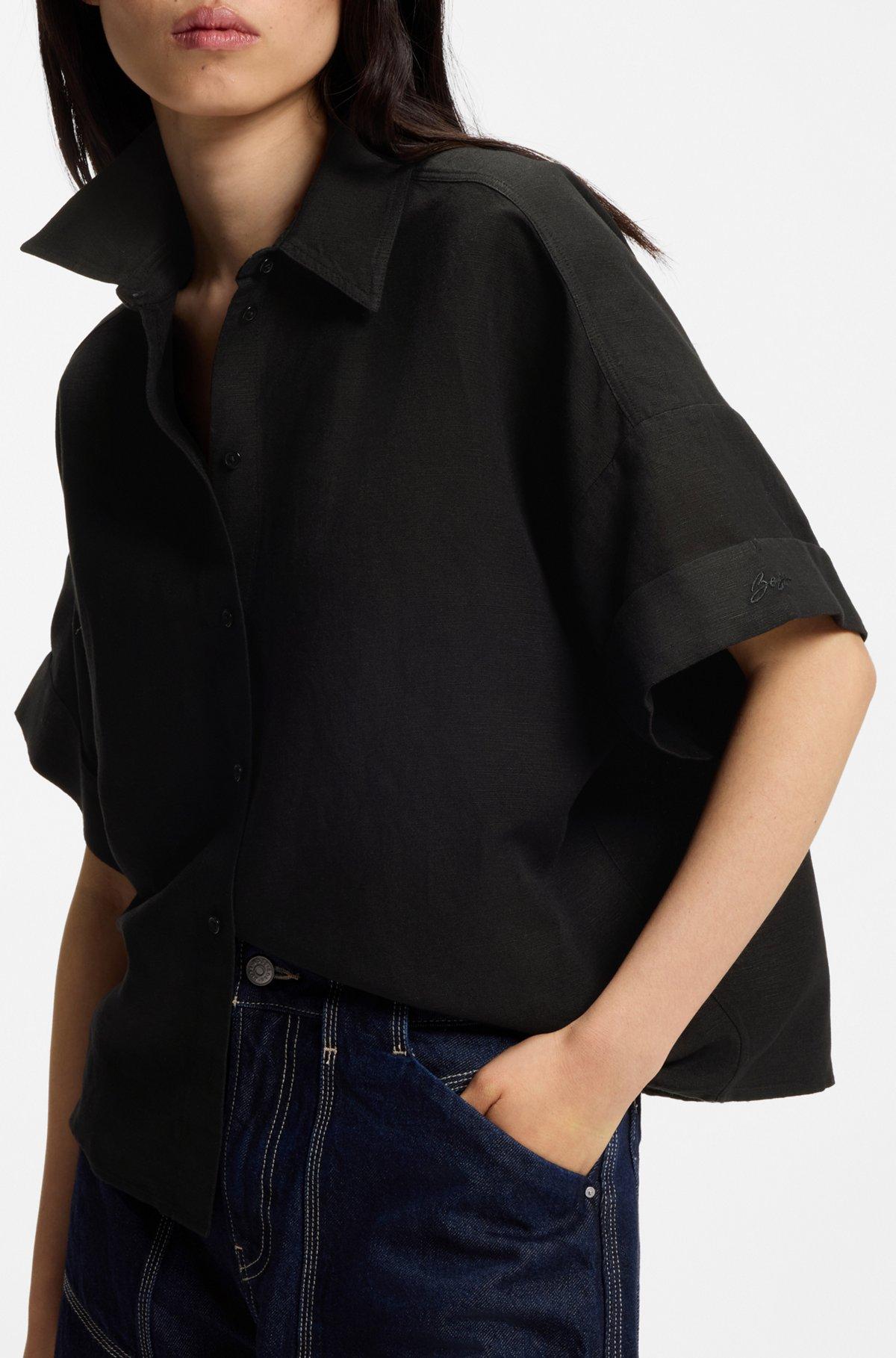 Regular-fit blouse with rolled cuffs Product Image