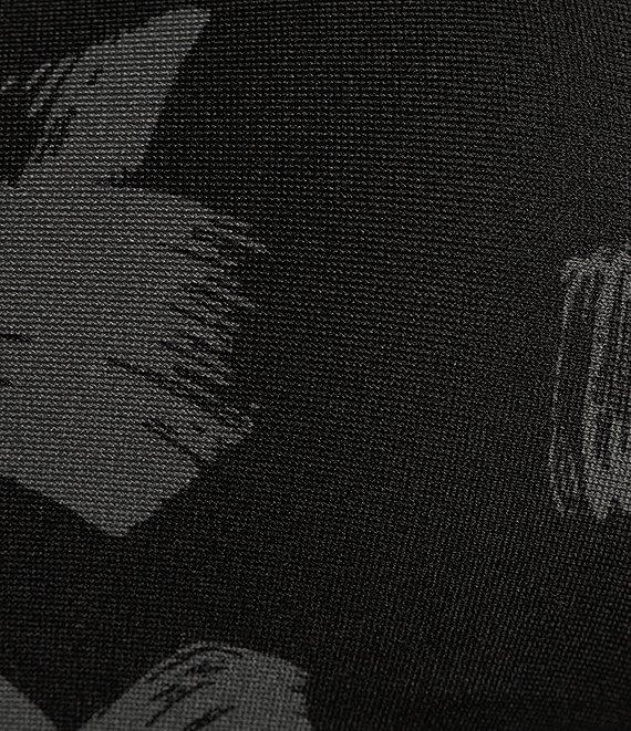 Under Armour Women's Armour® Mid Crossback Printed Scoop Neck Sports Bra Product Image