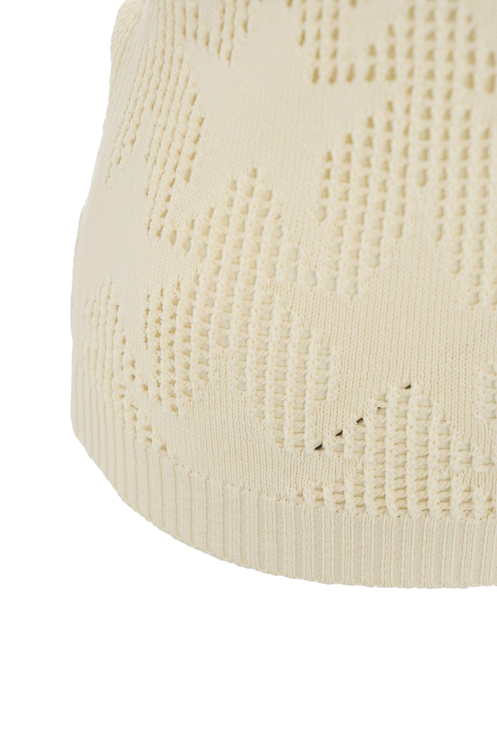 Knit top Product Image