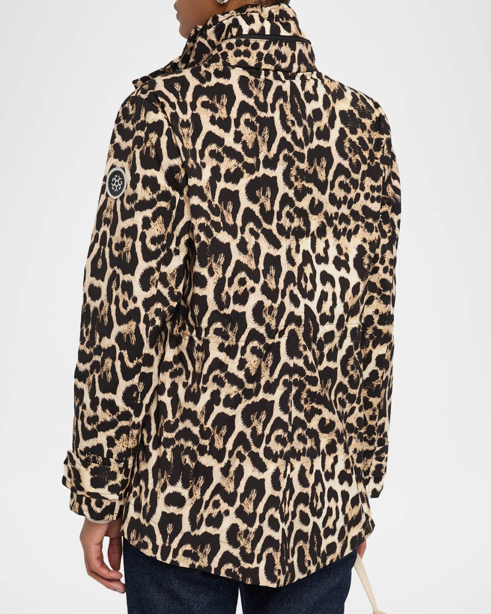 Lightweight Jacket With Concealed Hood Product Image