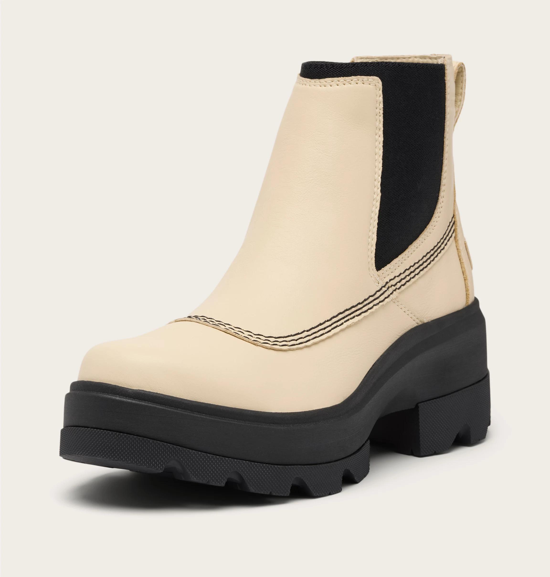 JOAN FRWD™ Women's Chelsea Boot Product Image