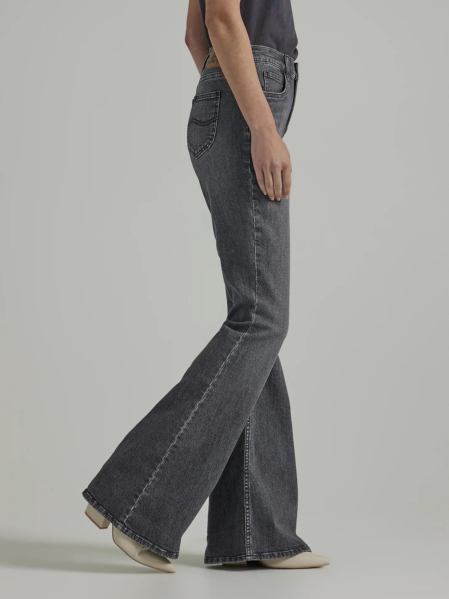 Women's Legendary Flare Jean | Women's Jeans | Lee® Product Image