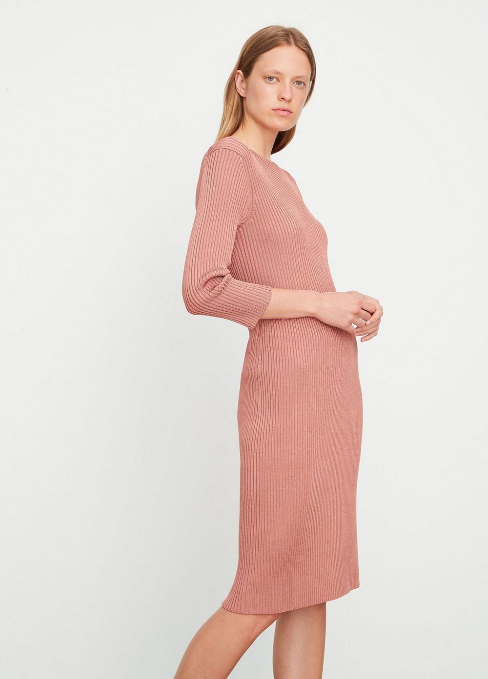 Ribbed Knee-Length Skirt Product Image