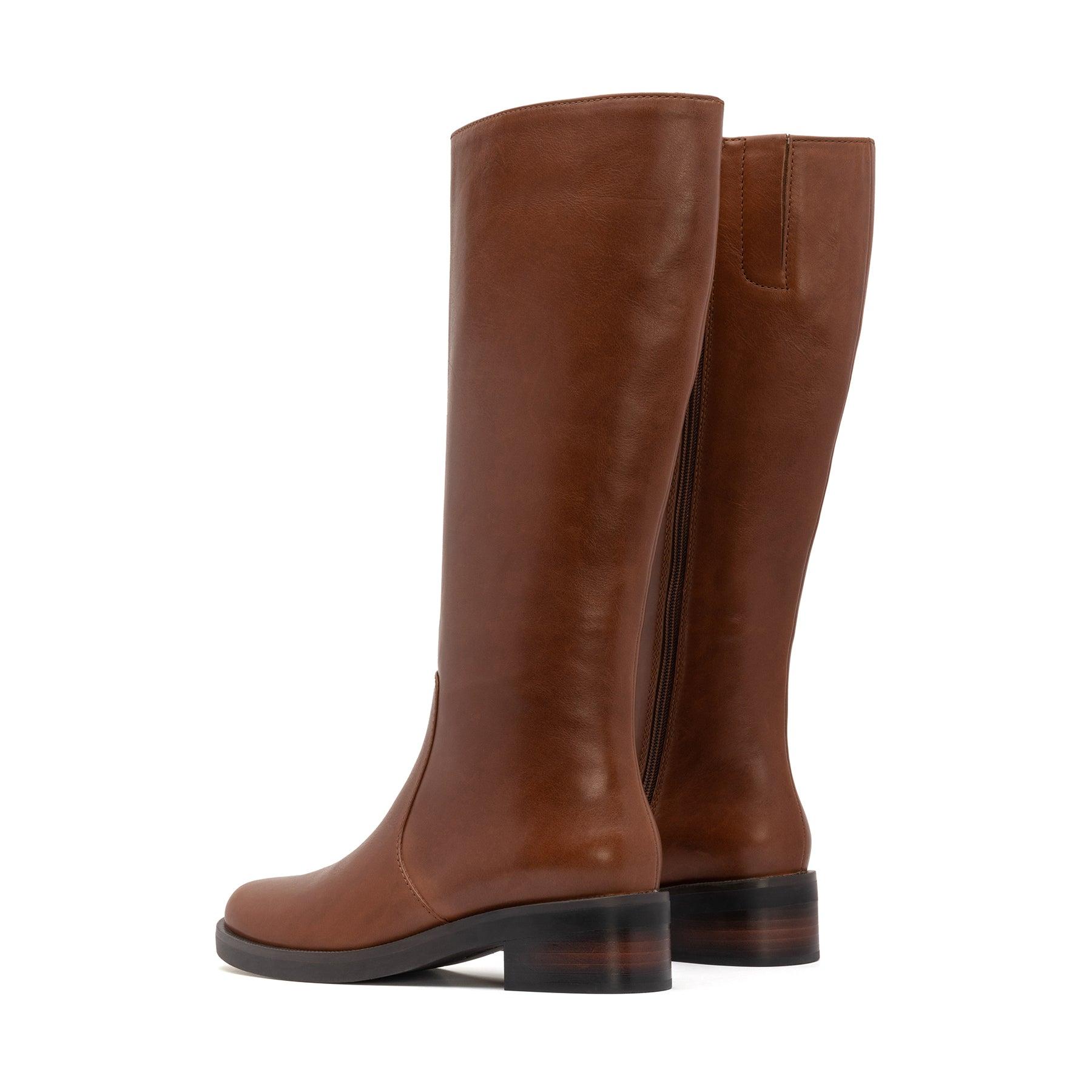 Traverse Tall Metatarsal Female Product Image