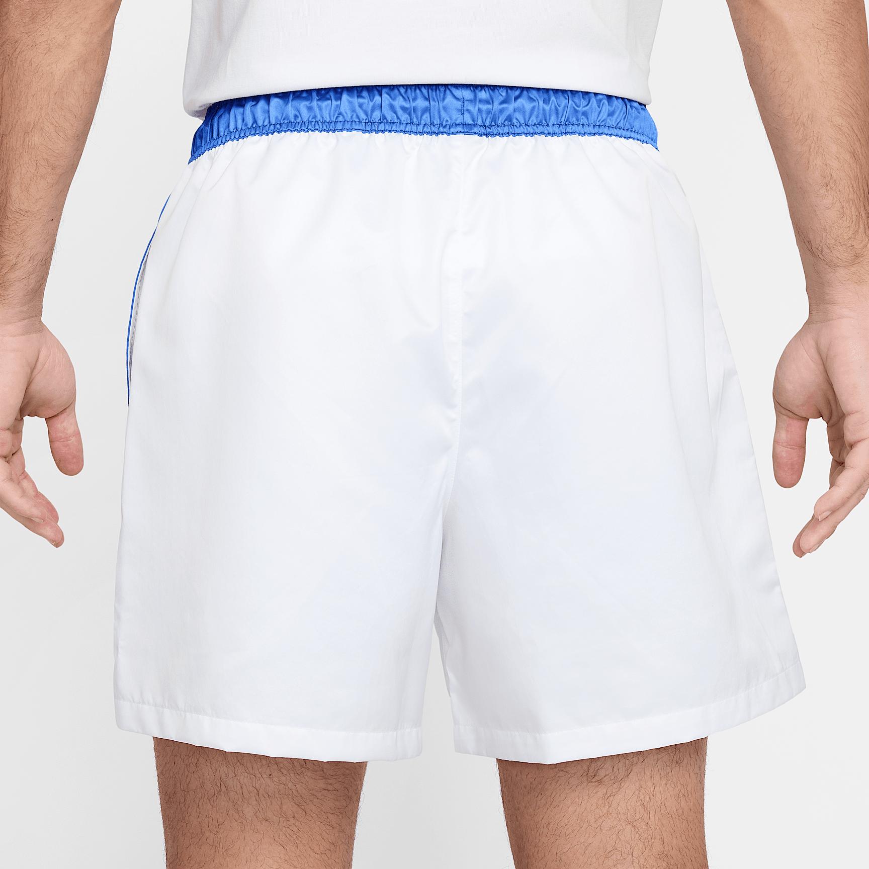 Mens Nike Sportswear Club Flow Football Shorts | HJ1952-100 Product Image