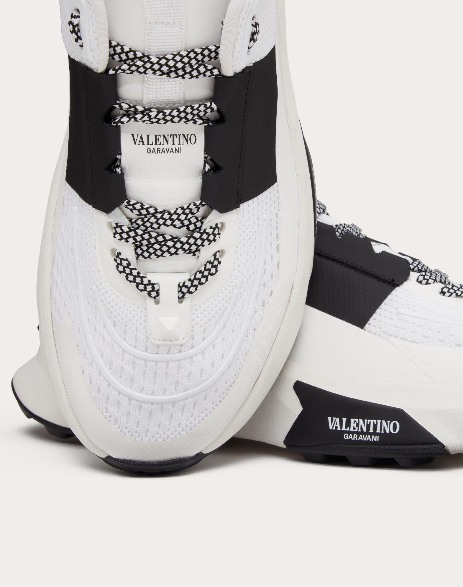 True Act Low Top Sneaker In Mesh And Rubberized Fabric Product Image