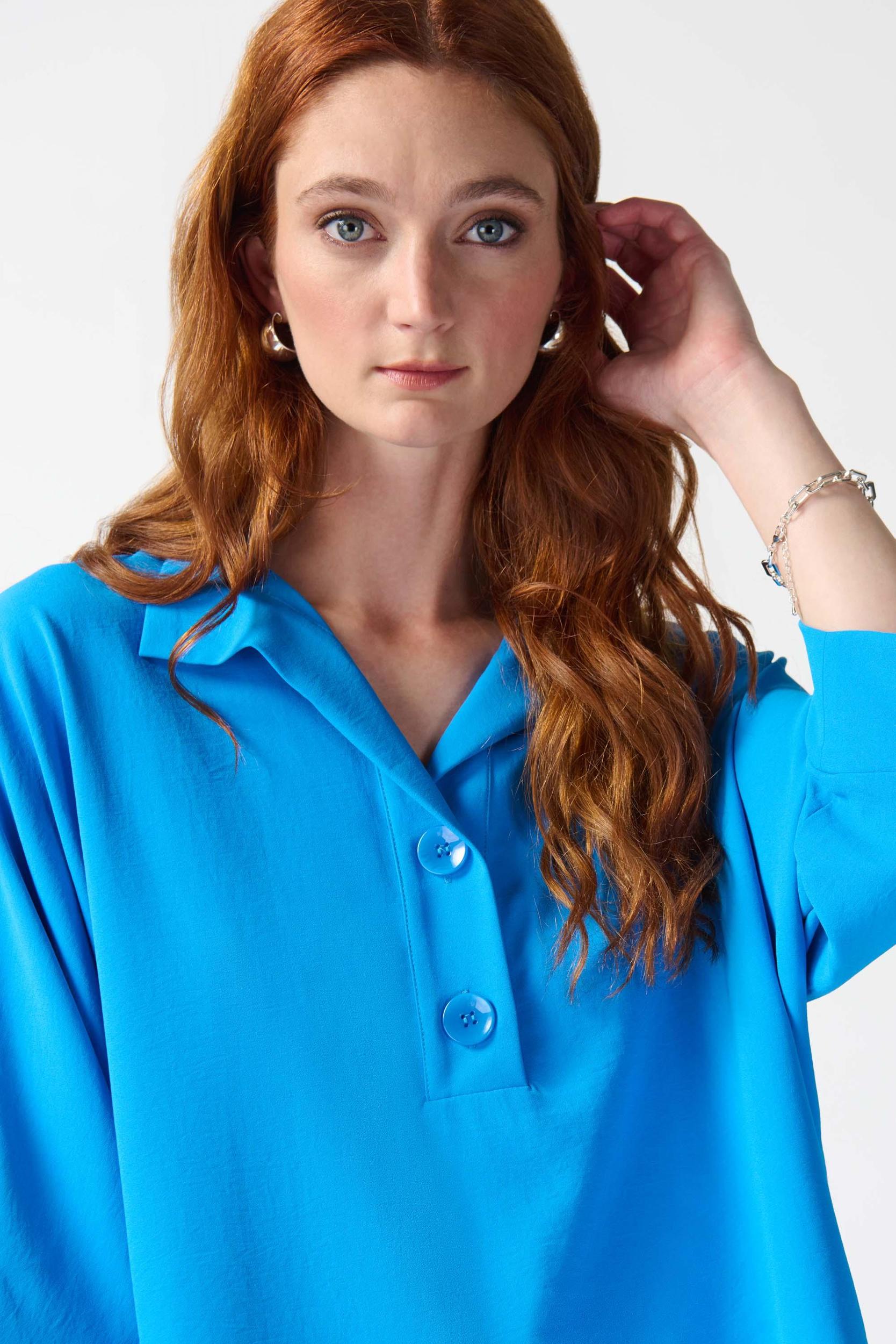 Woven Buttoned Collar Boxy Top - French Blue Product Image