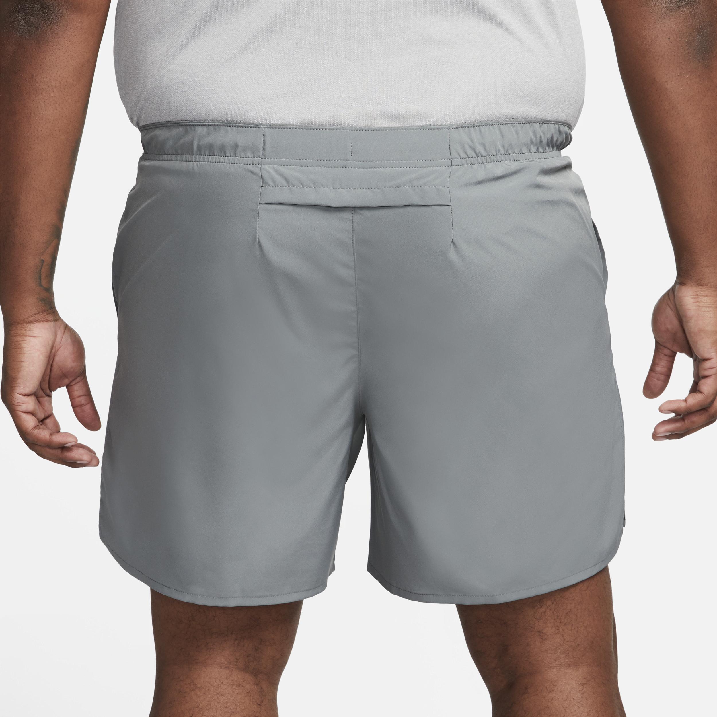Nike Men's Challenger Dri-FIT 7" 2-in-1 Running Shorts Product Image