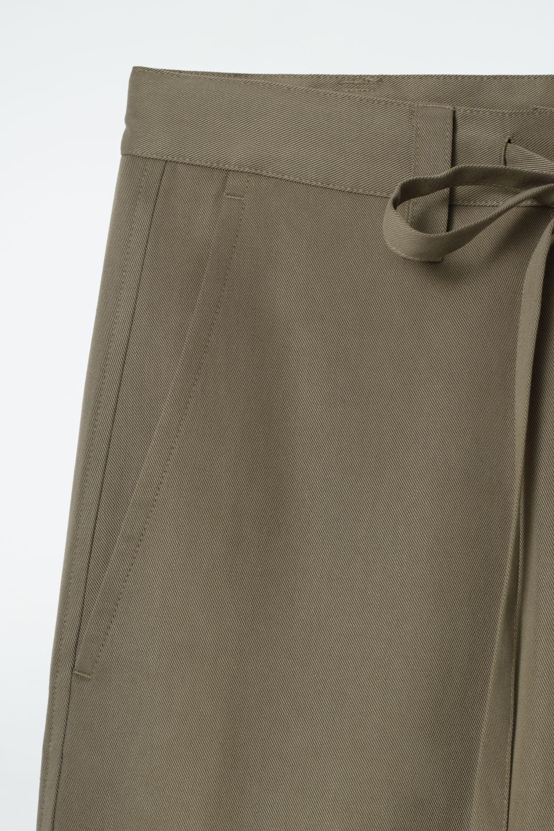 TIE-DETAIL WIDE-LEG PANTS Product Image