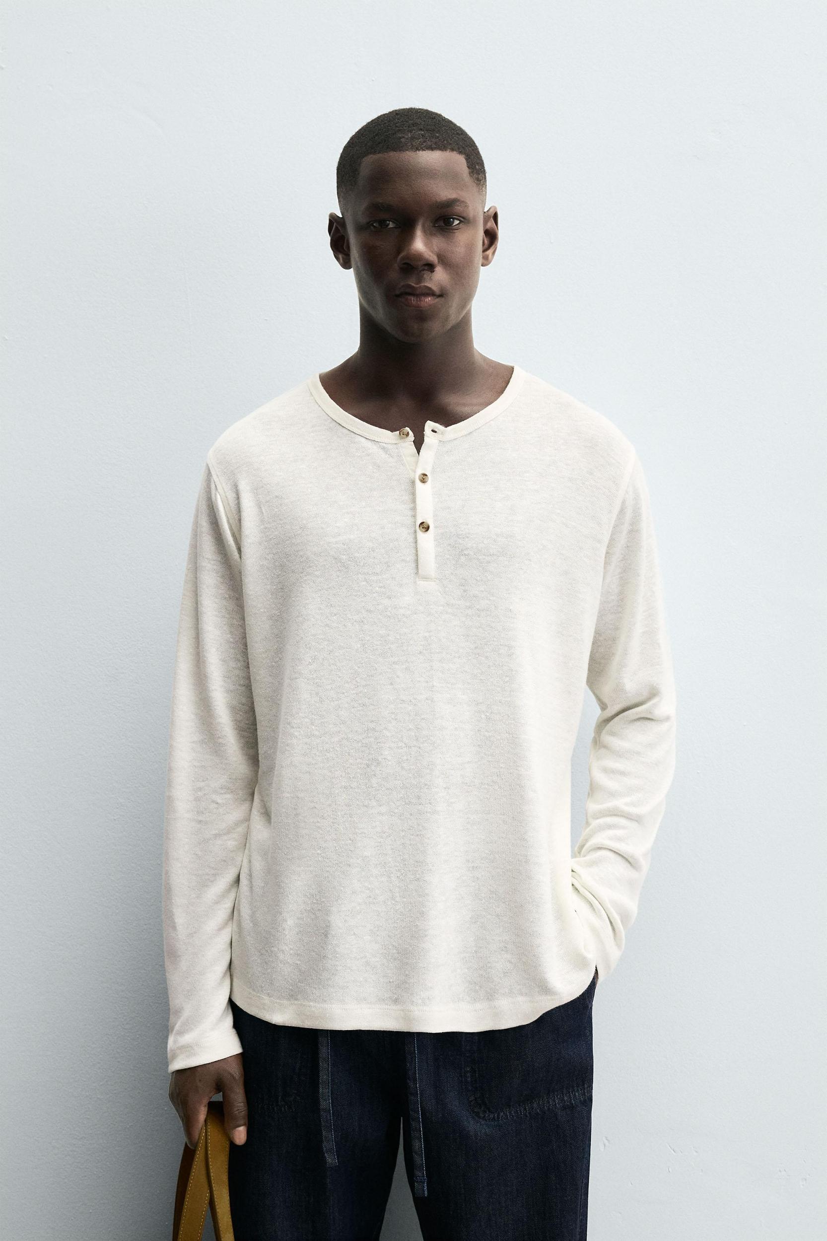 HEMP-VISCOSE BUTTON NECK T-SHIRT Product Image