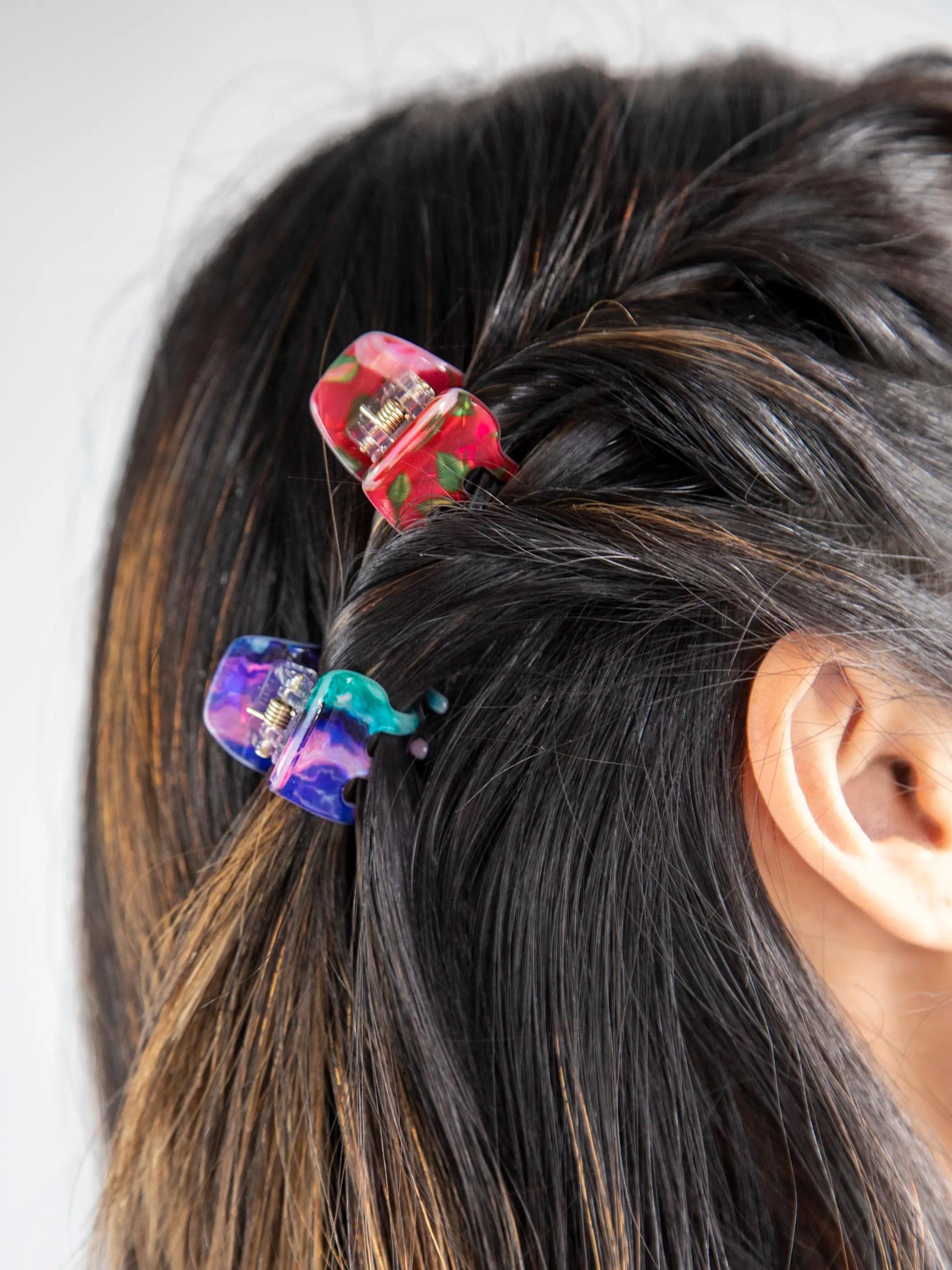 The Perfect Mini Claw Clip, Set of 4 - Rainbow Flower Product Image