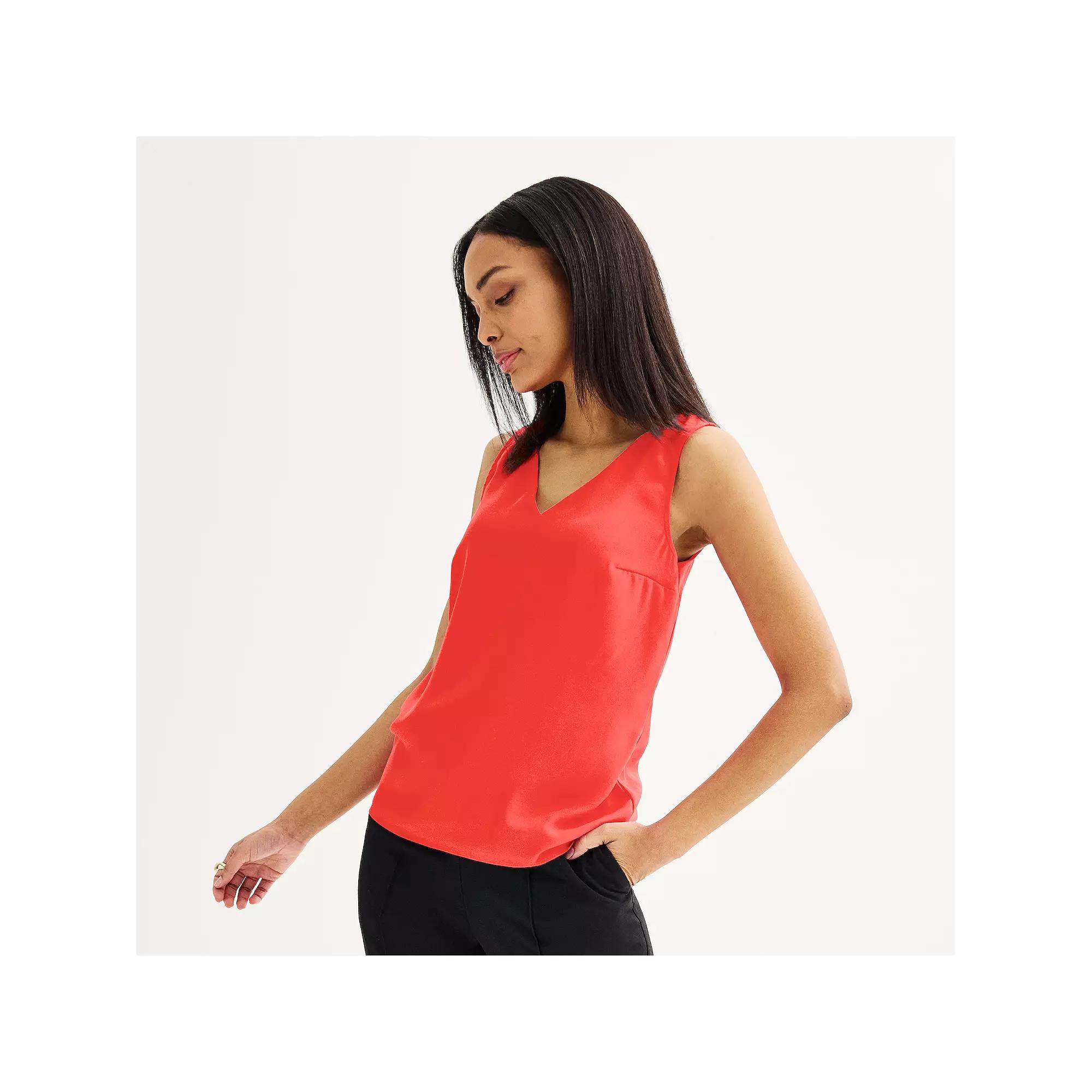 Women's Petite Nine West V-Neck Tank Top,  Product Image