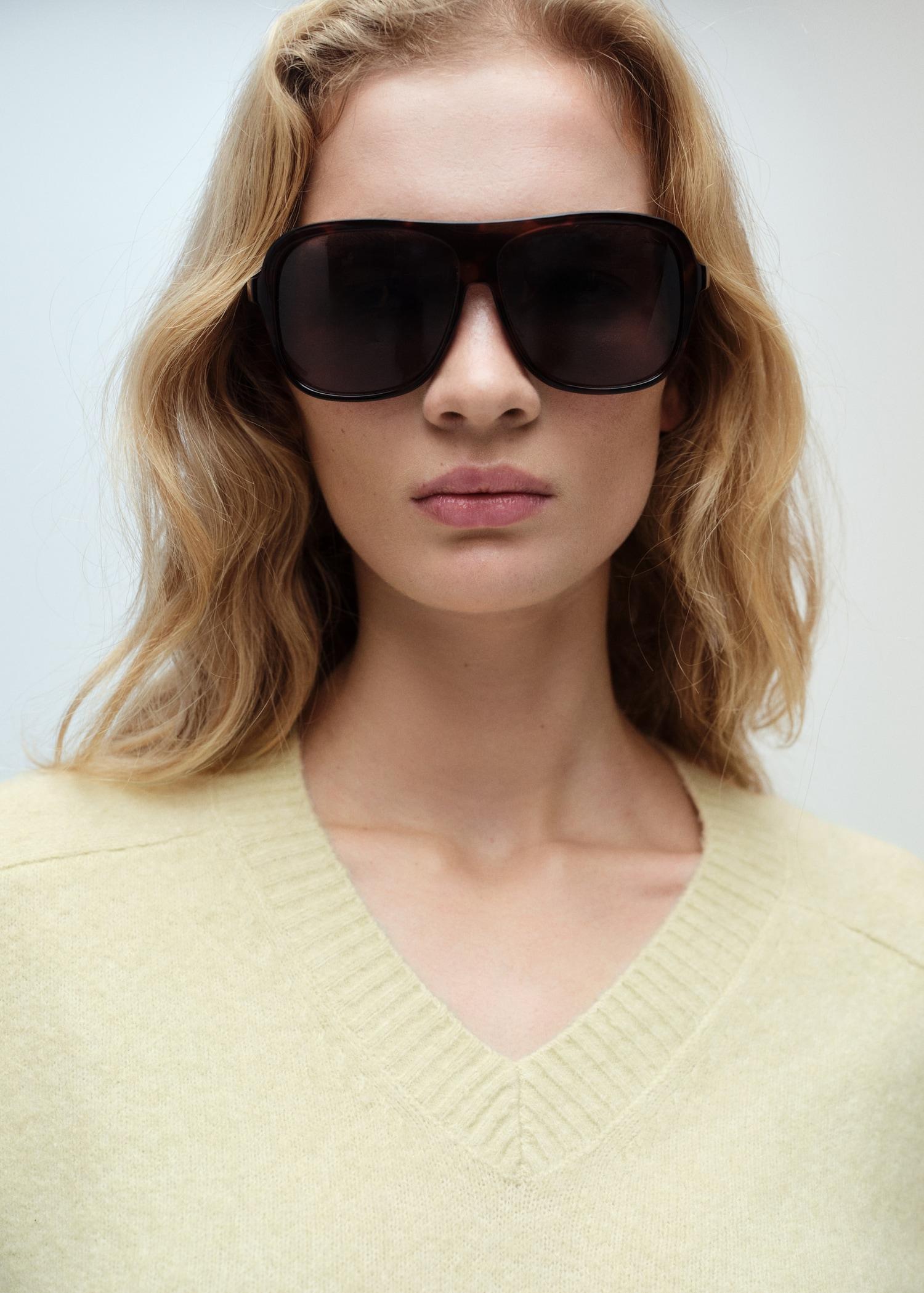 V-neck knit sweater - Women | MANGO USA Product Image