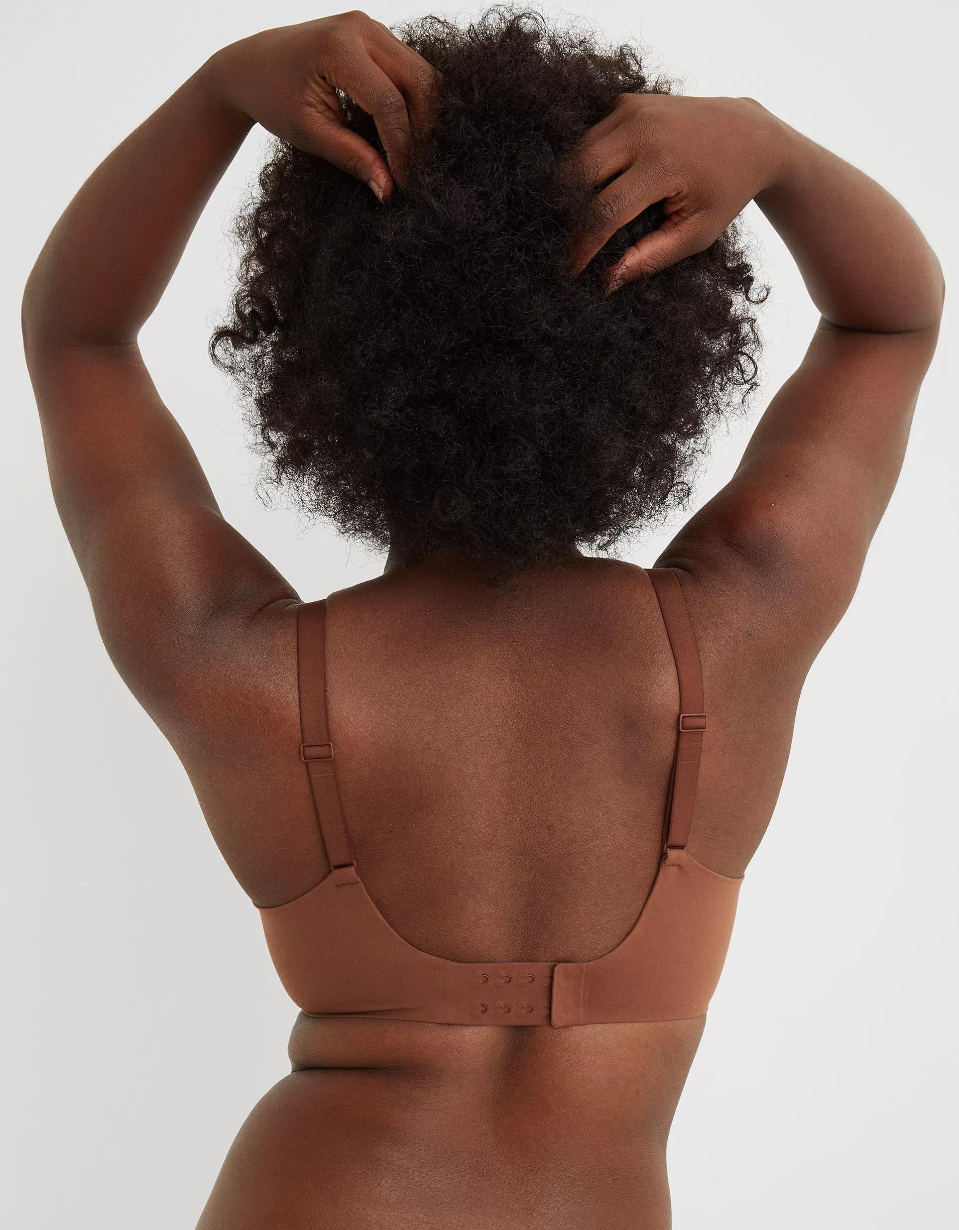 SMOOTHEZ Full Coverage Lightly Lined Bra Product Image