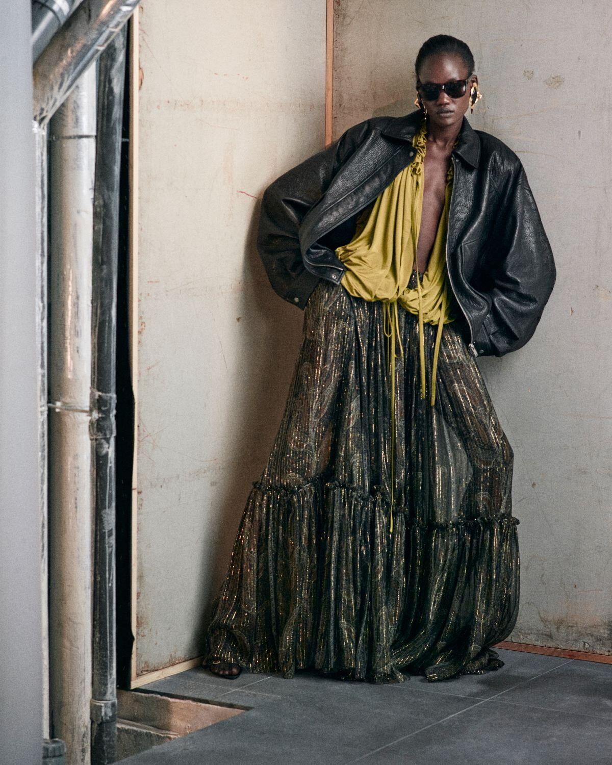 ruffled skirt in lurex paisley silk Product Image