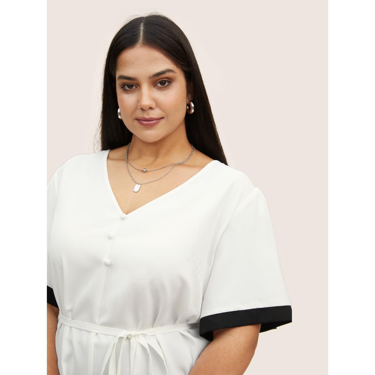 Plus Size White V Neck Patchwork Contrast Tie Knot Blouse Women At the Office Short sleeve V-neck Work Blouses BloomChic 22-24/3X Product Image