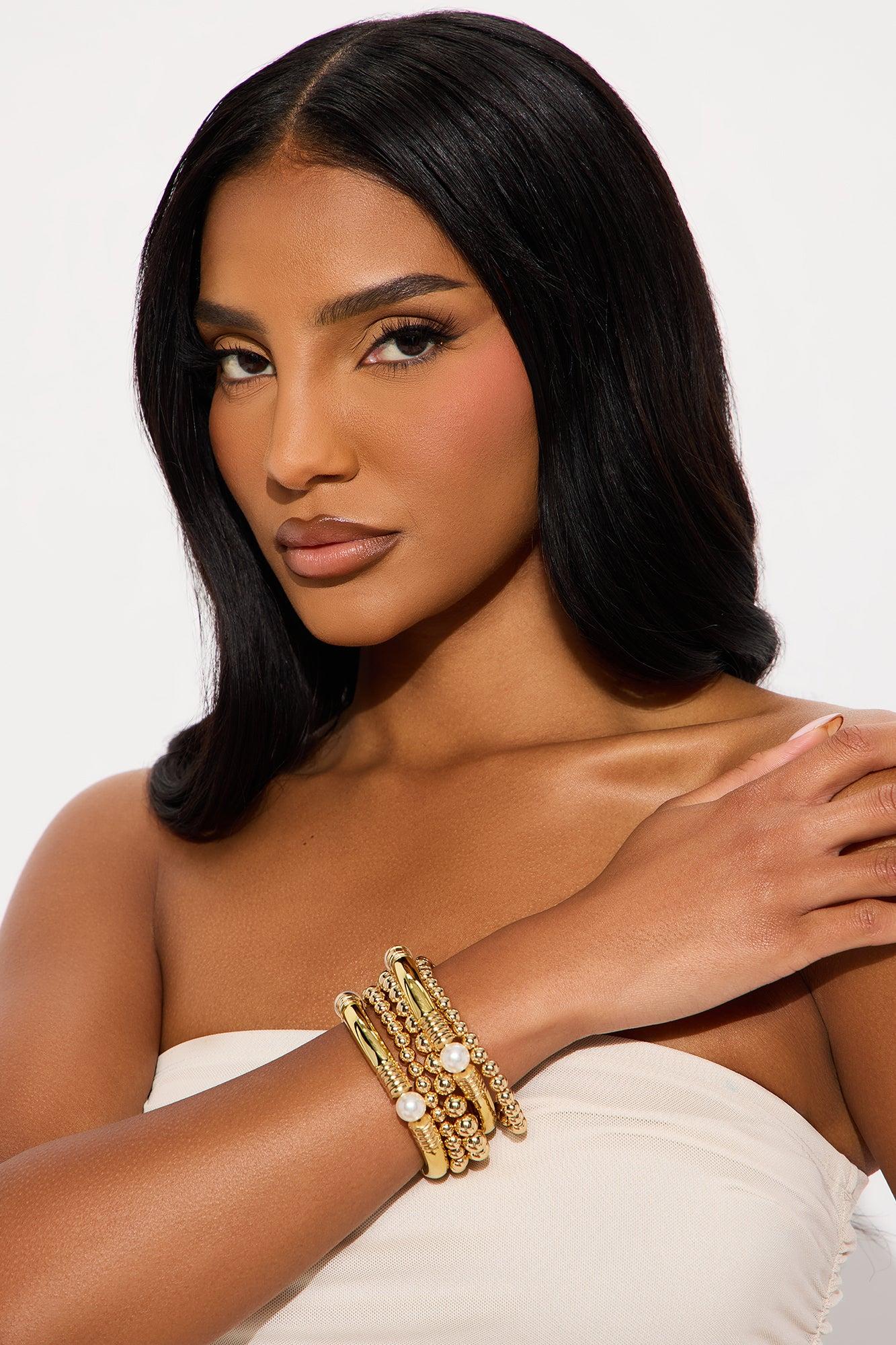 So Classic Beaded Pearls 5 Piece Bracelet Set - Gold Female Product Image