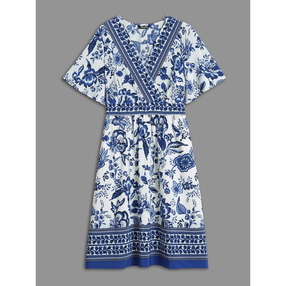 Plus Size Floral Print Wrap-Neck Pocket Midi Dress Navy Women Boho Non Overlap Collar Short sleeve Curvy BloomChic 28/5X Product Image