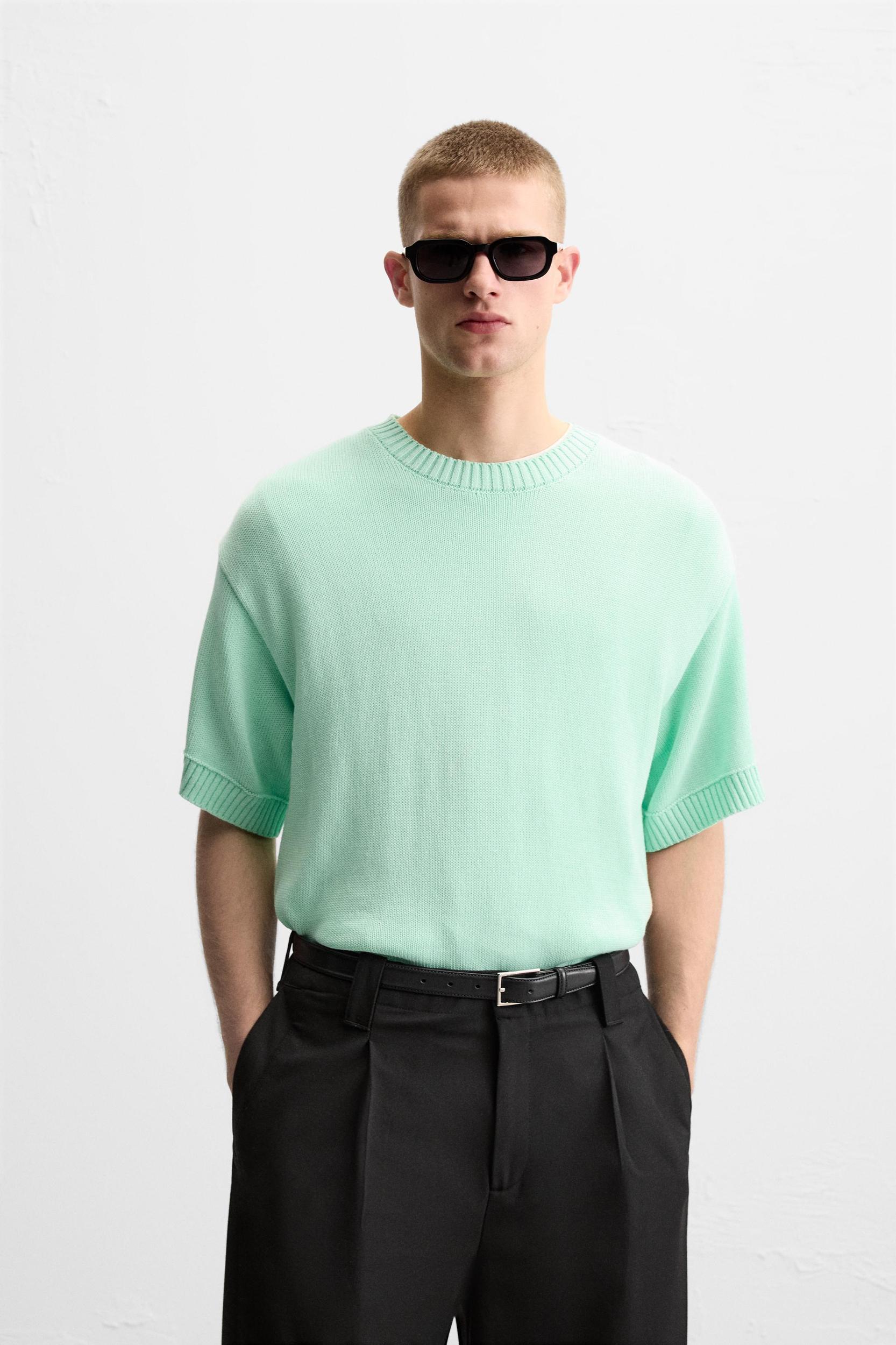STRUCTURED KNIT T-SHIRT Product Image