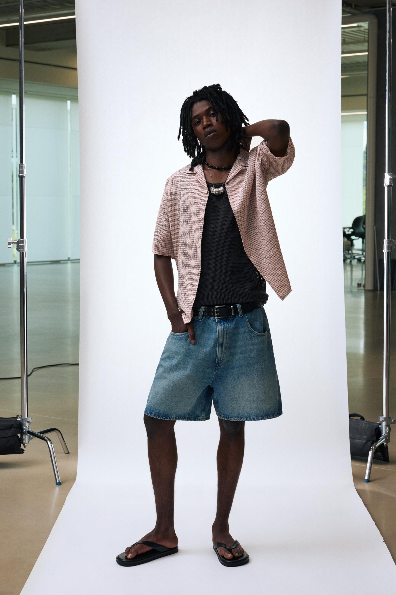 Short sleeve waffle-knit shirt Product Image