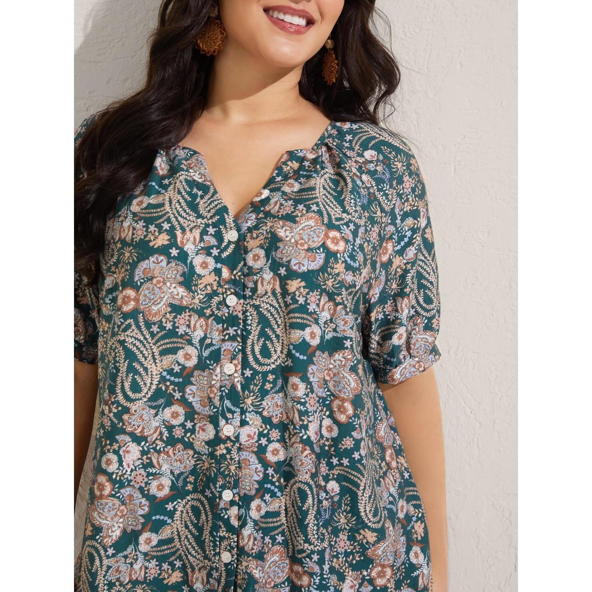 Plus Size Multicolor Paisley Print Button Placket Blouse Women Half Sleeve Round Neck Vacation Blouses BloomChic 30/6X Product Image