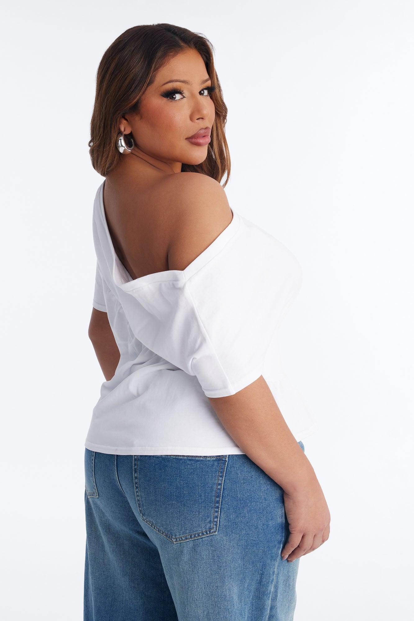 Brooklyn Ruched Off Shoulder Short Sleeve T-Shirt - White Female Product Image