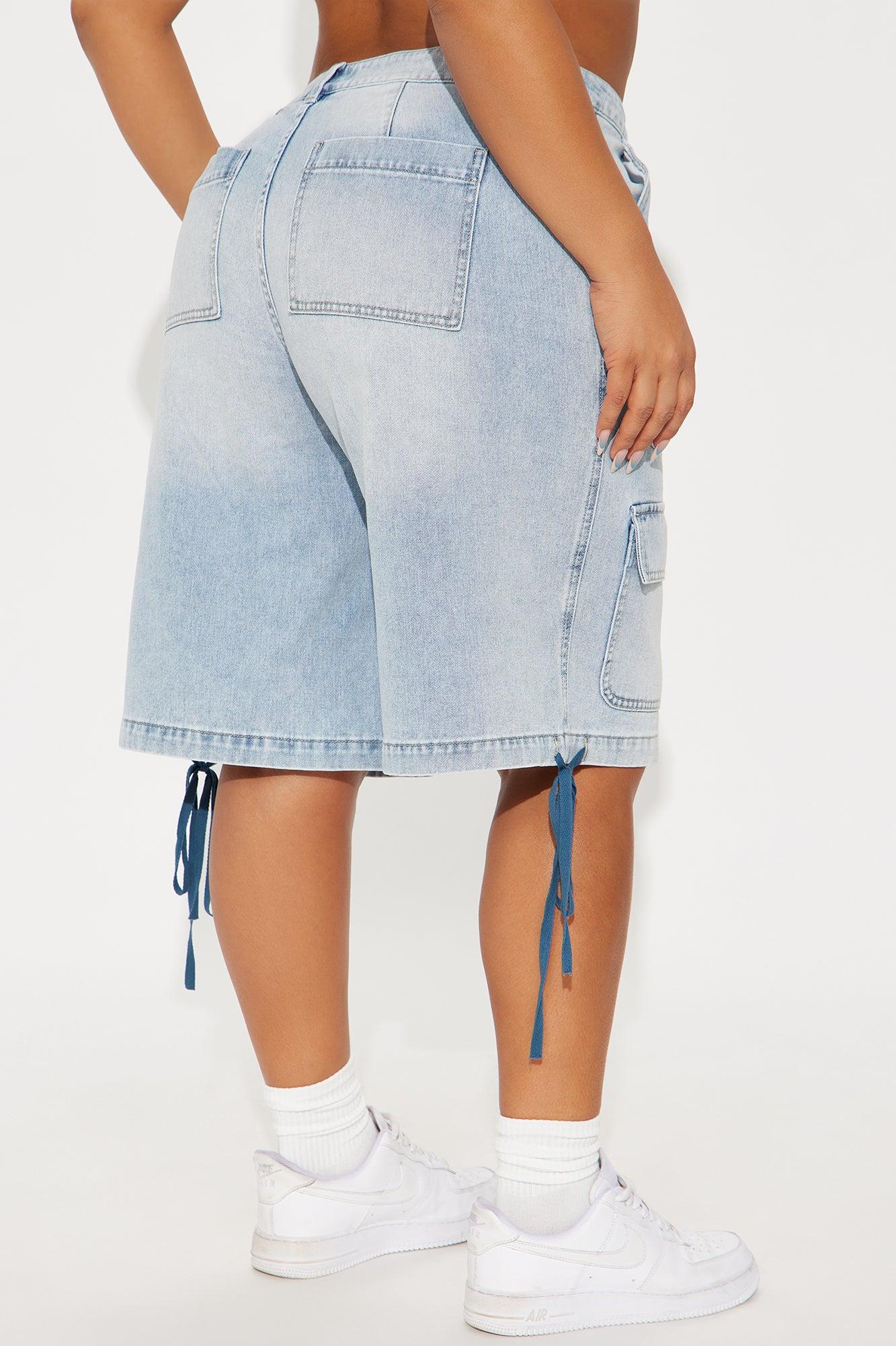 Kent Cargo Denim Shorts - Medium Wash Product Image