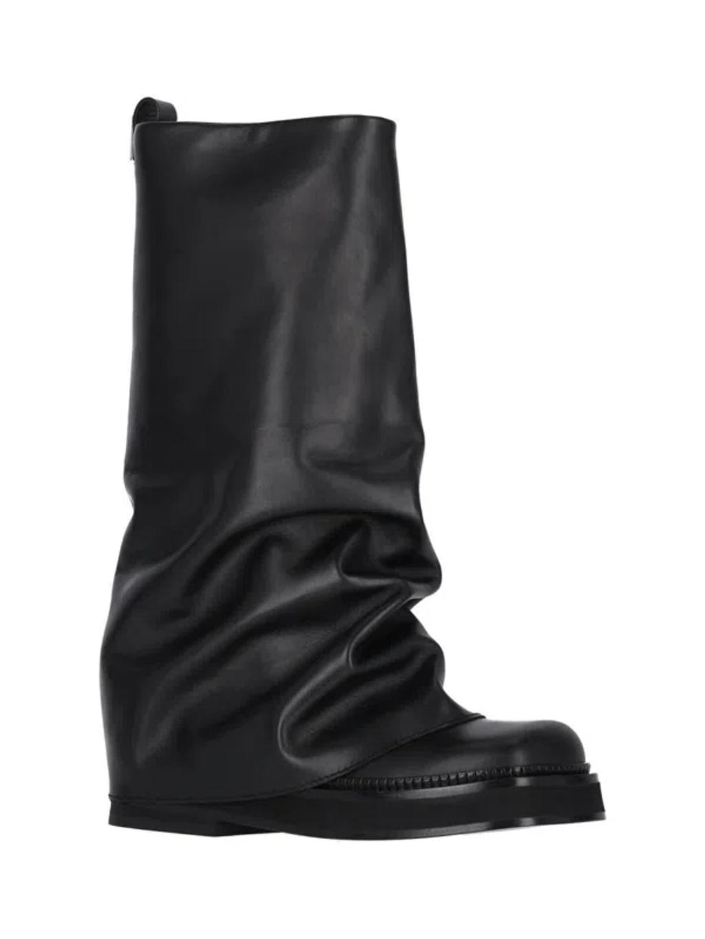 ATTICO Robin Black Boots With Square Toe And Logo Plaque On The Rear In Leather Woman Product Image