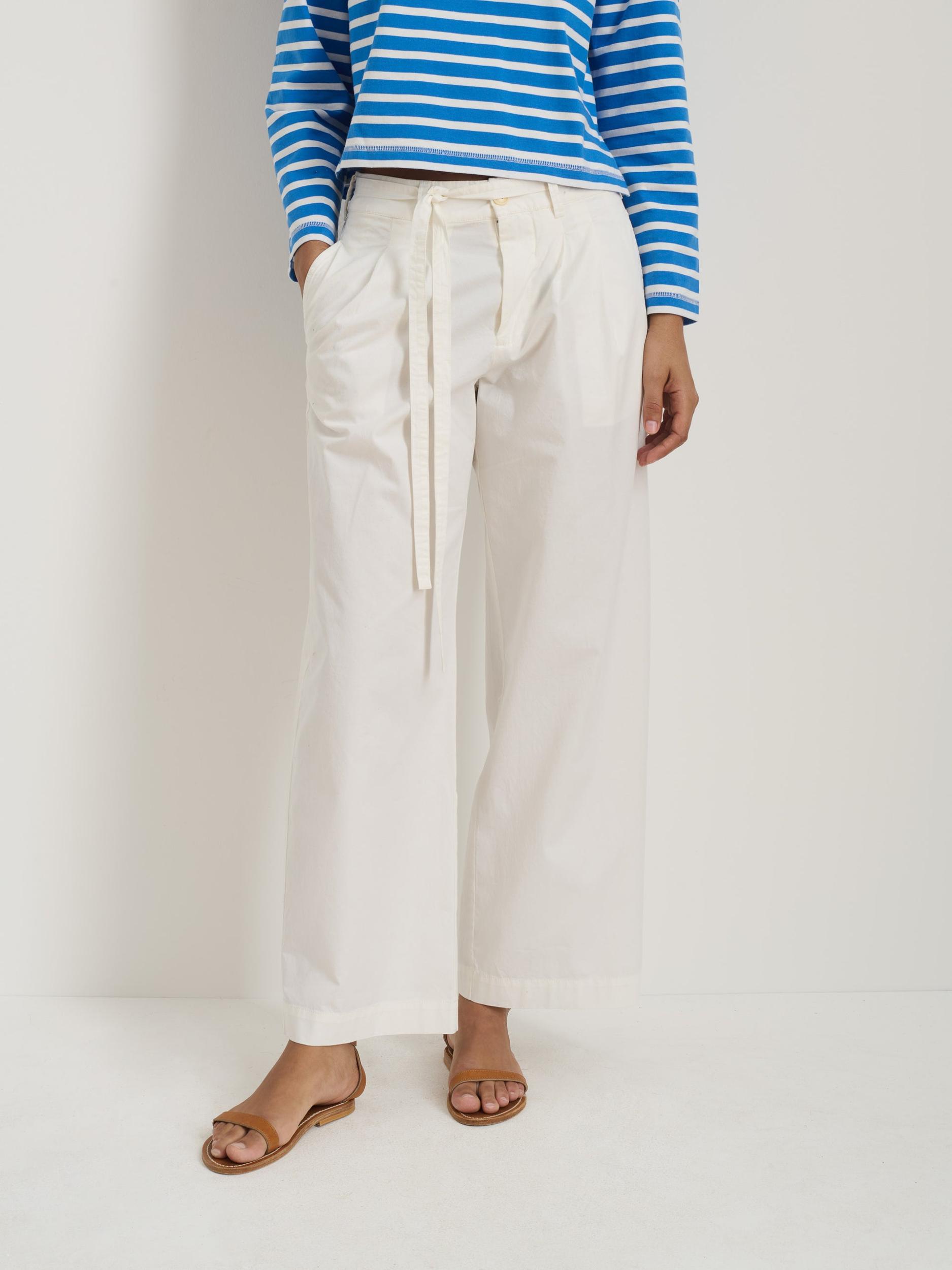Ina Pleated Pant In Summer Twill Product Image