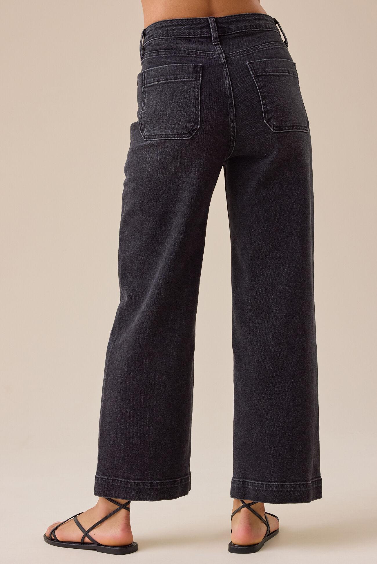 Layla Straight Leg Jean Product Image
