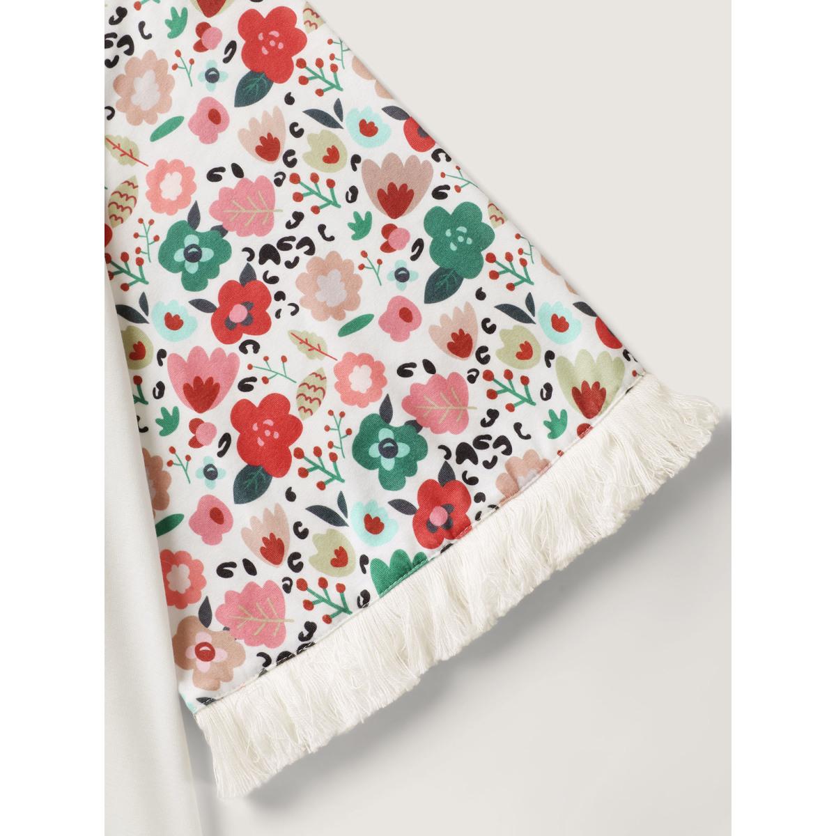 Plus Size Floral Raglan Sleeve Tassels T-Shirt Originalwhite Women Round Neck Everyday-Casual T-shirts BloomChic 14-16/1X Product Image