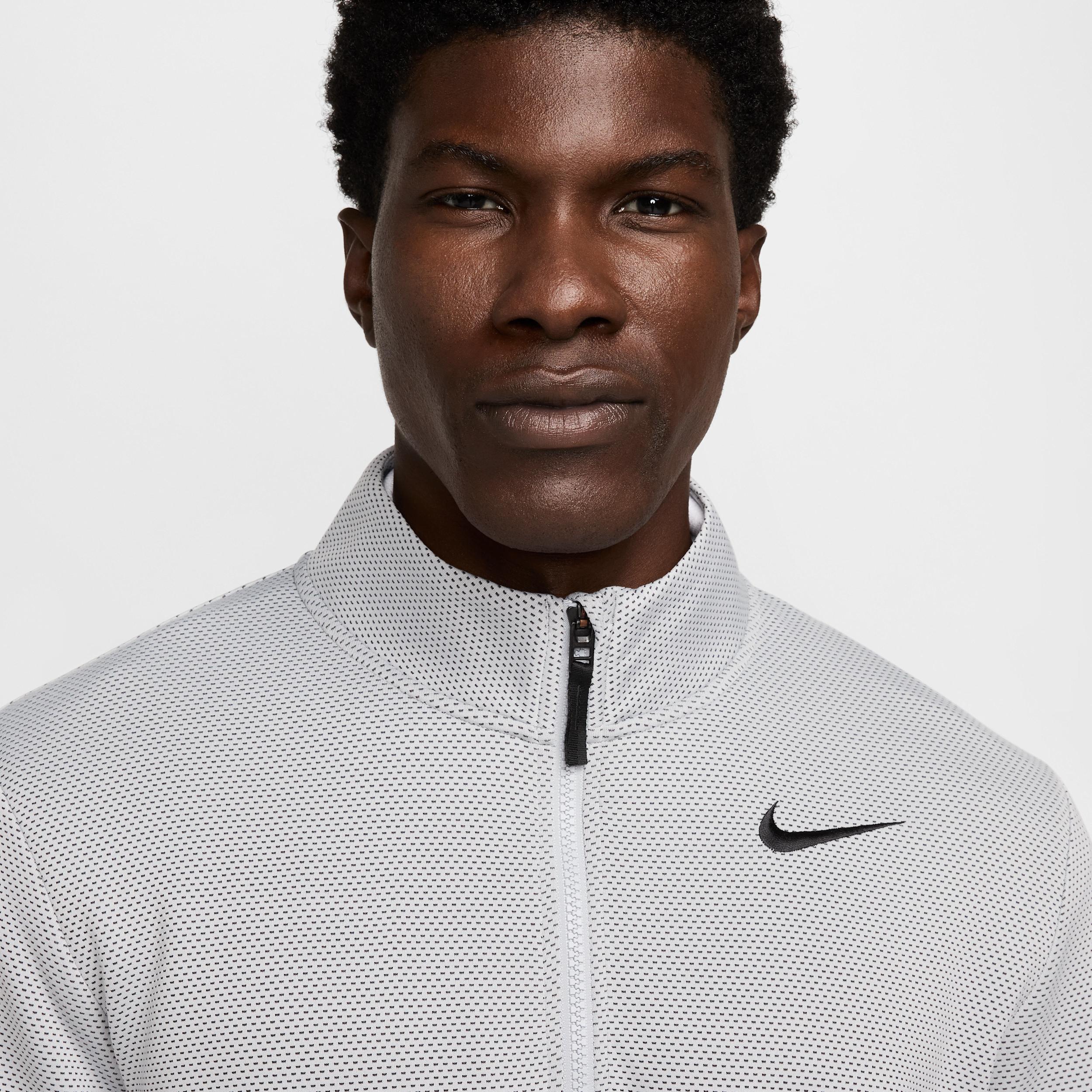 Nike Men's Victory Dri-FIT 1/2-Zip Golf Top Product Image