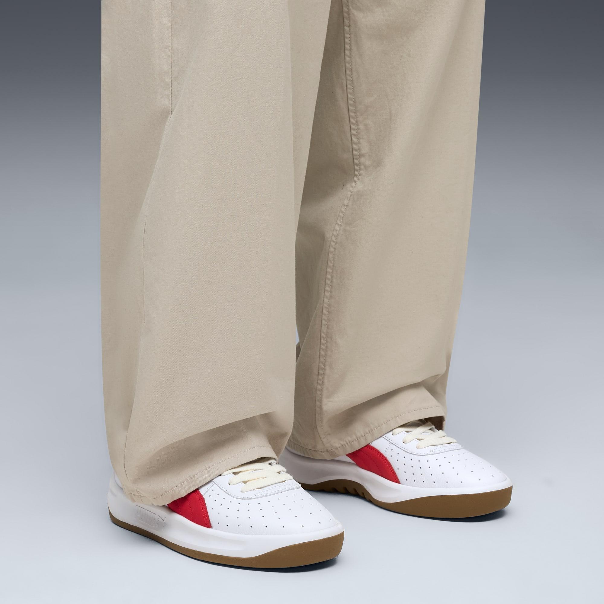 GV Special Prime Sneakers Product Image