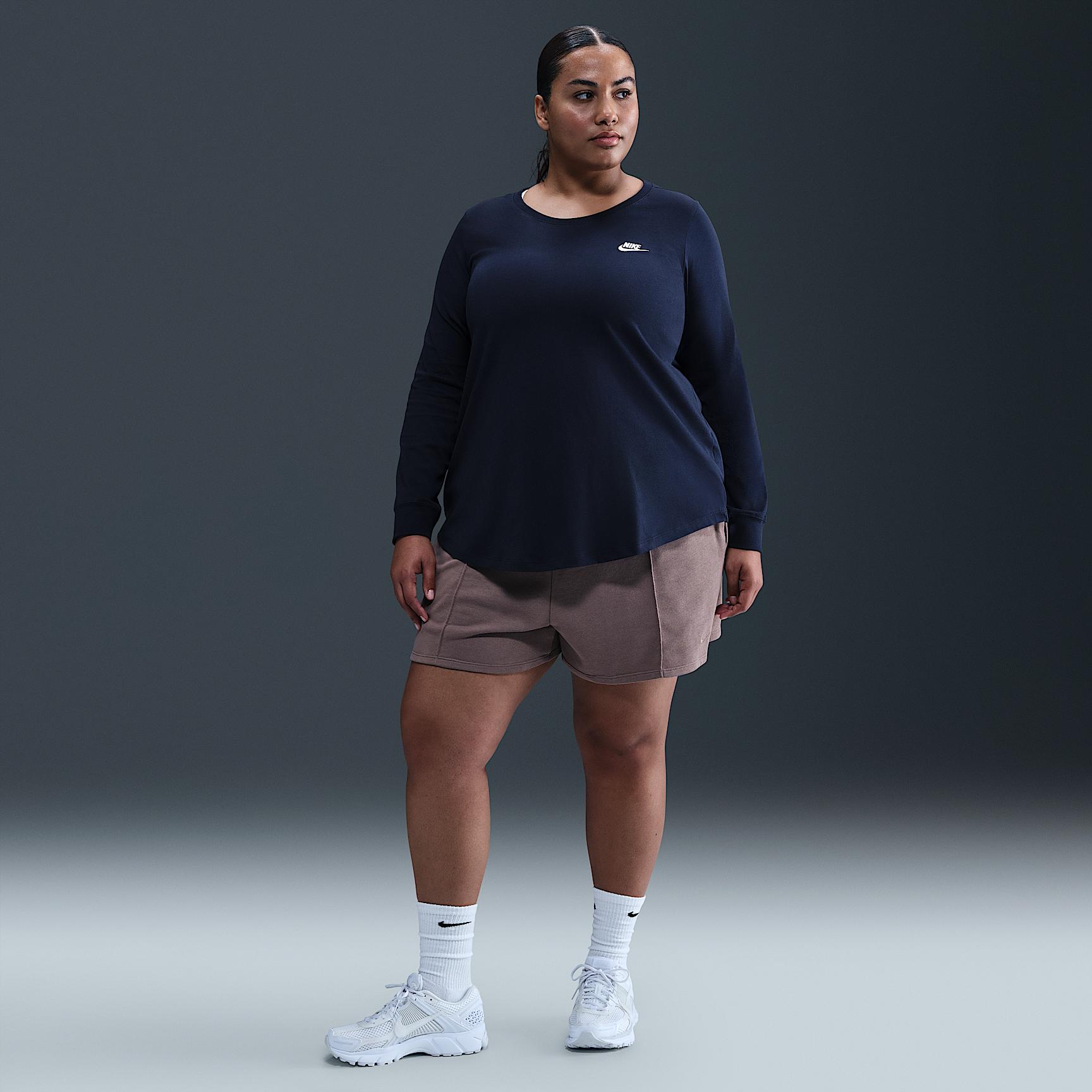 Nike Sportswear Club Women's Long-Sleeve T-Shirt (Plus Size) Product Image