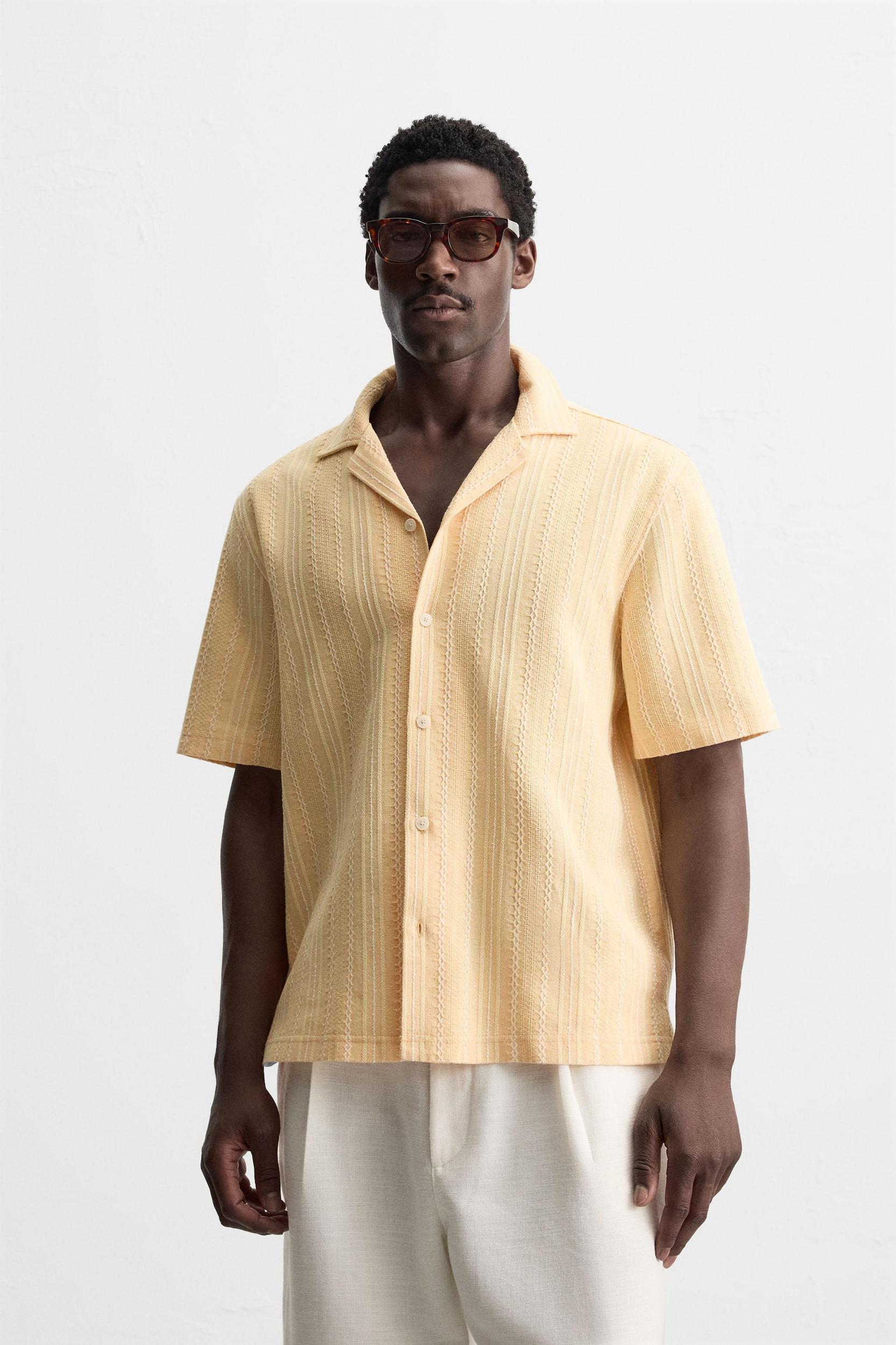 GEOMETRIC JACQUARD SHIRT Product Image