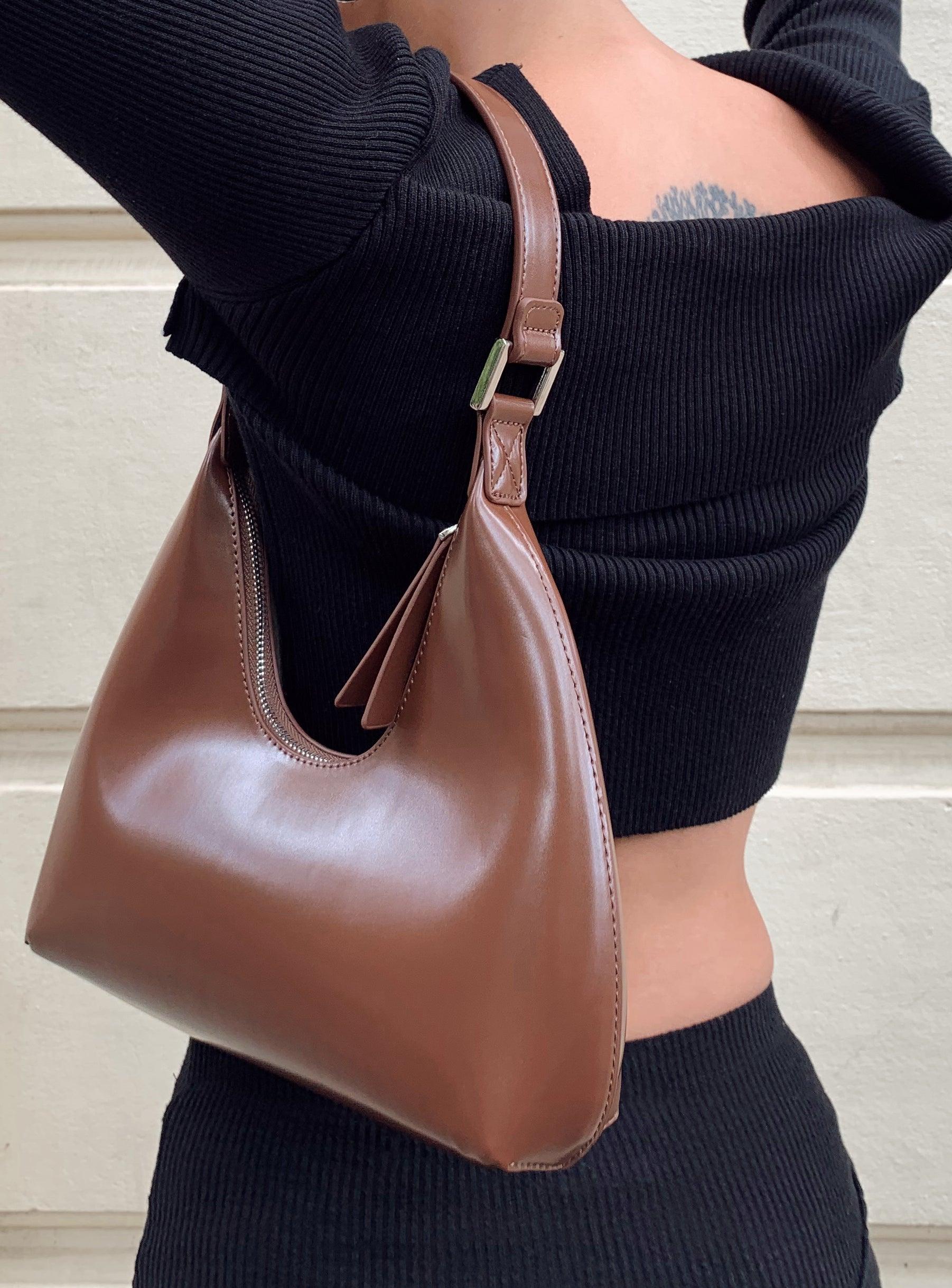 Reeves Bag Brown Product Image