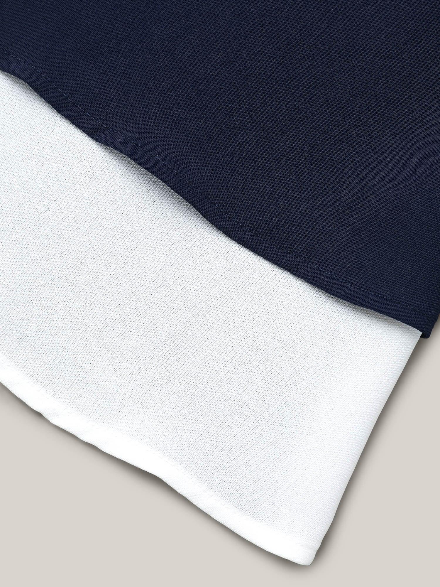 Neck Cut-Out Color Contrast Shirt Female Product Image