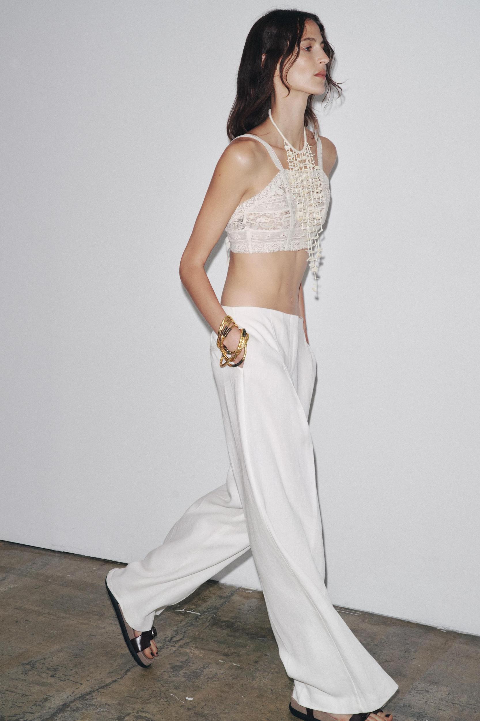 SHELL CORD NECKLACE Product Image