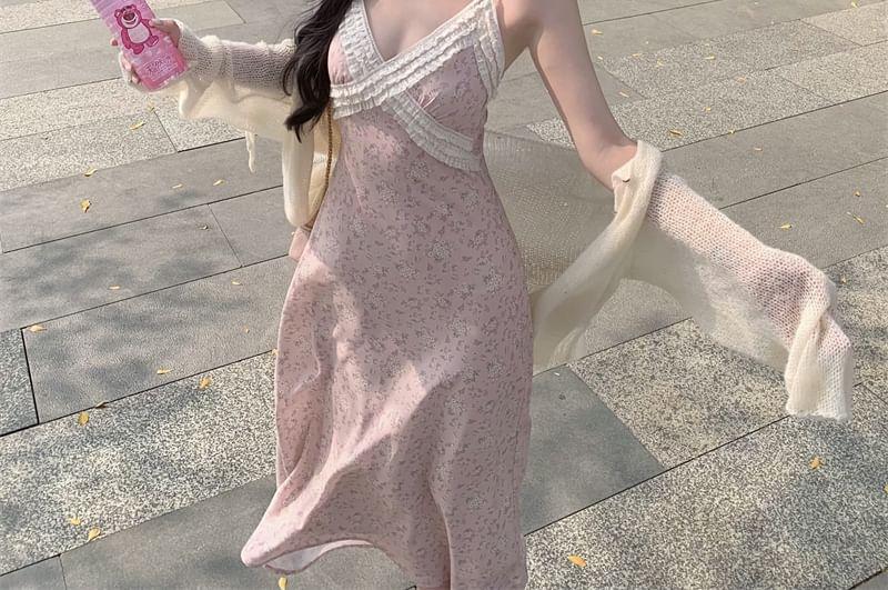 V-Neck Spaghetti Strap Floral Print Ruffle Trim Midi A-Line Dress / Plain Light Cardigan Product Image