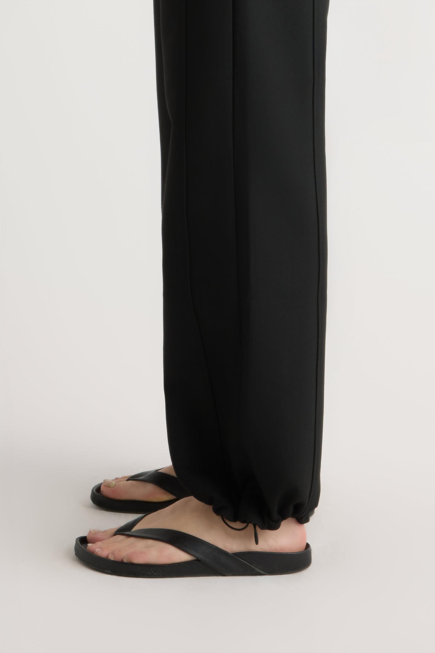 Lynda Tailored Pant (No Cargo Pocket) Product Image