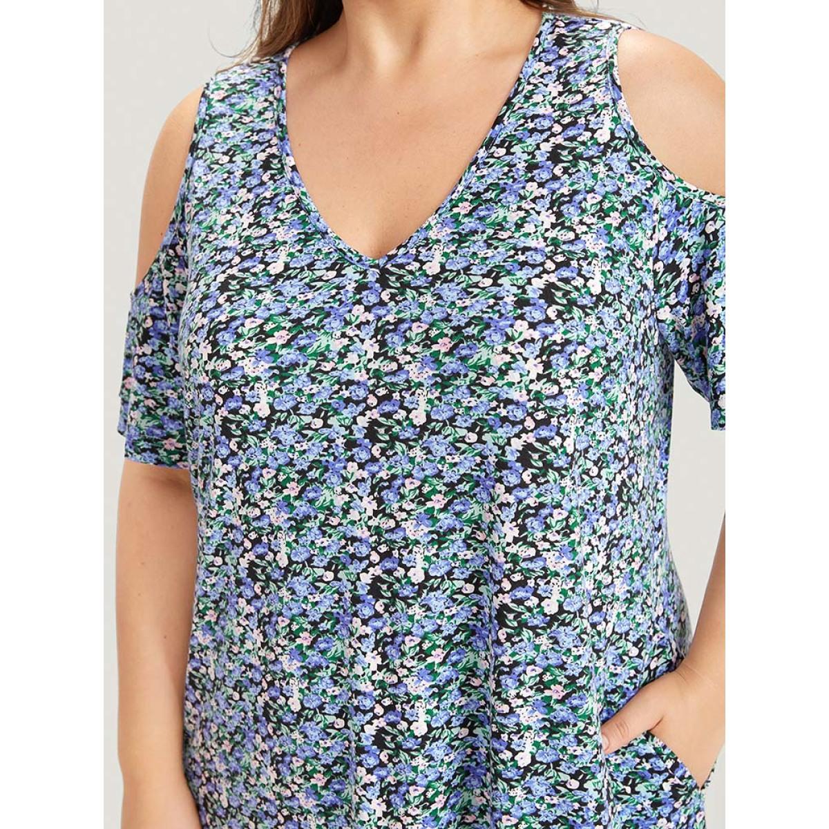 Plus Size Ditsy Floral Pocket Cold Shoulder Dress Blue Women Casual Cut-Out V-neck Short sleeve Curvy Midi Dress BloomChic 26/4X Product Image