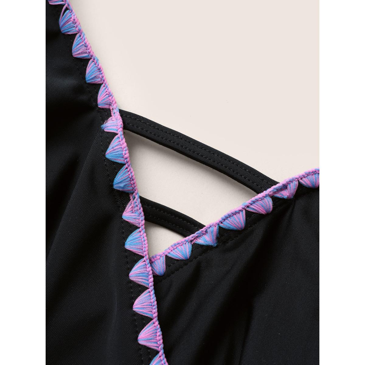 Plus Size Shell Stitch Hollow Out Warp Swim Top Women's Swimwear Black Beach Non High stretch Skinny V-neck Curve Swim Tops BloomChic 30/6X Product Image