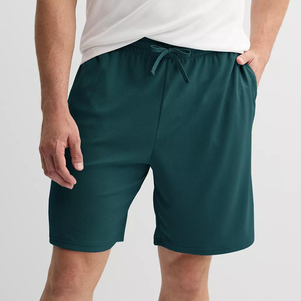 Men's Tek Gear® 9 in. Mesh Shorts,  Product Image