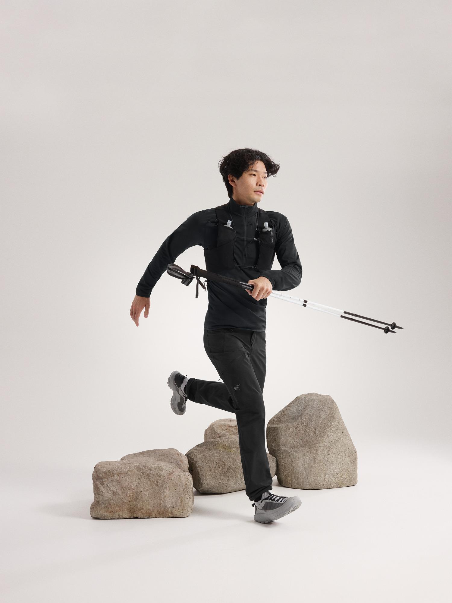 Delta 1/2 Zip Neck Men's Product Image